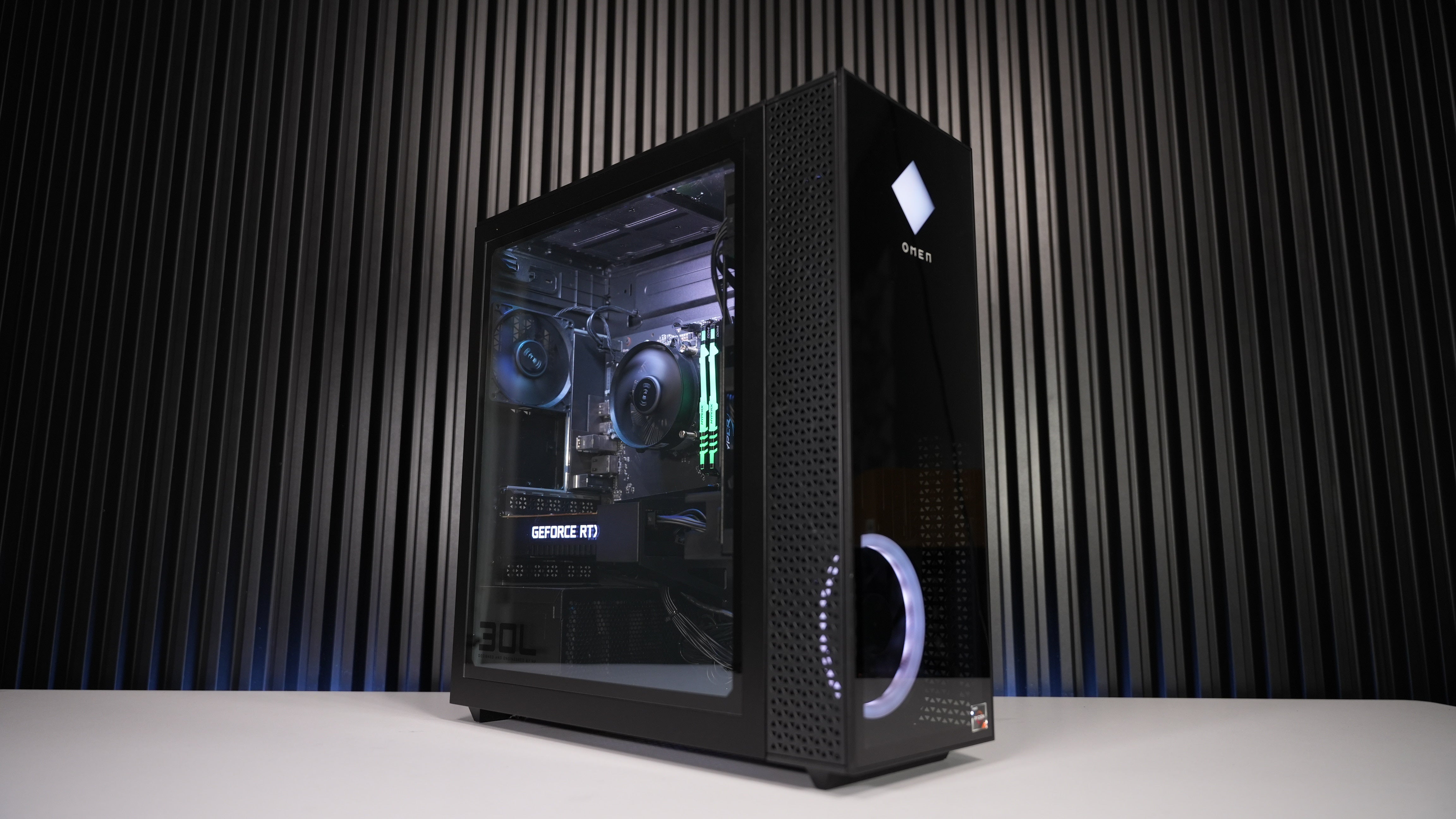 Ryzen 7 3700X + RTX 2060 Gaming PC