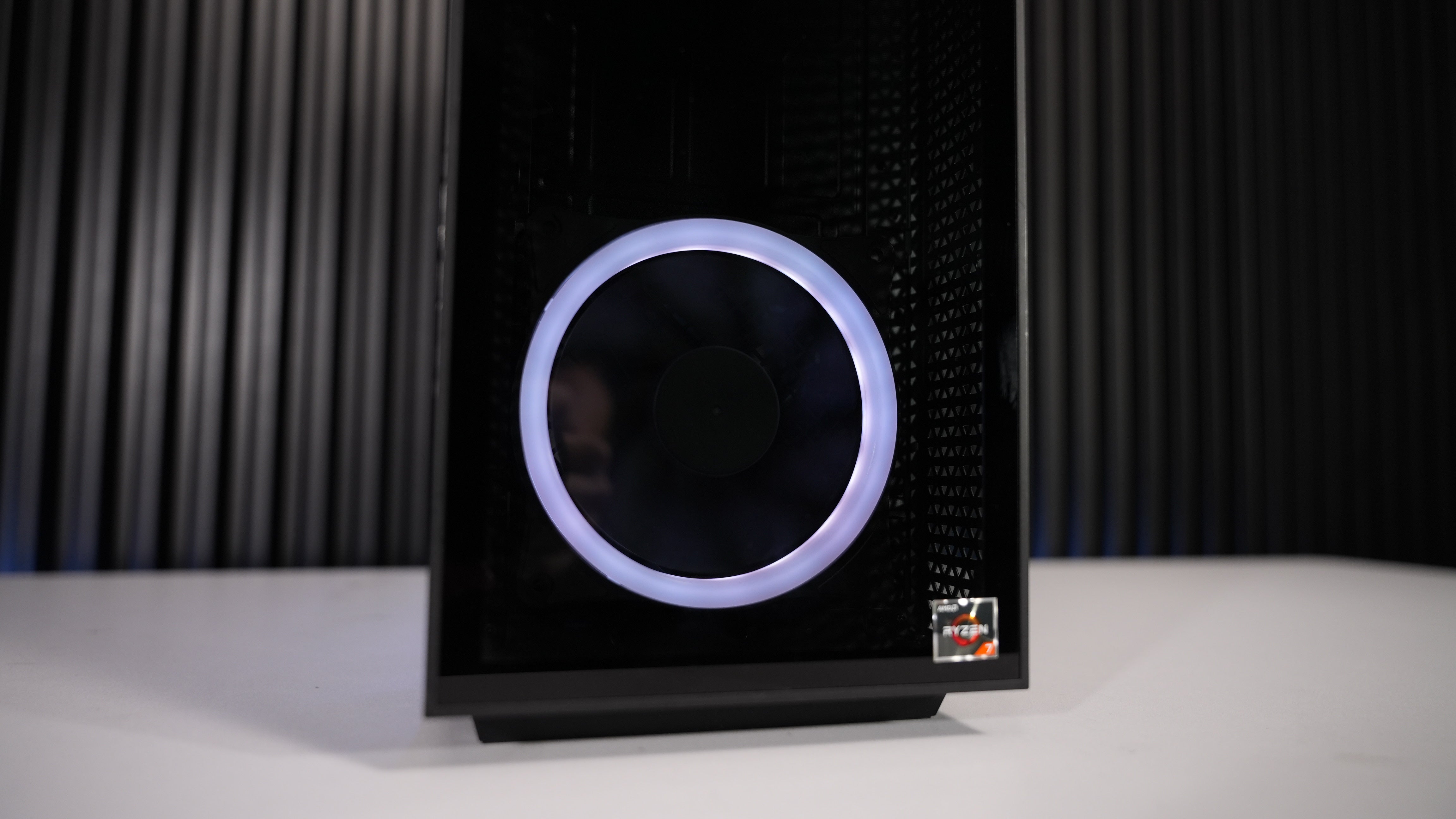 Ryzen 7 3700X + RTX 2060 Gaming PC
