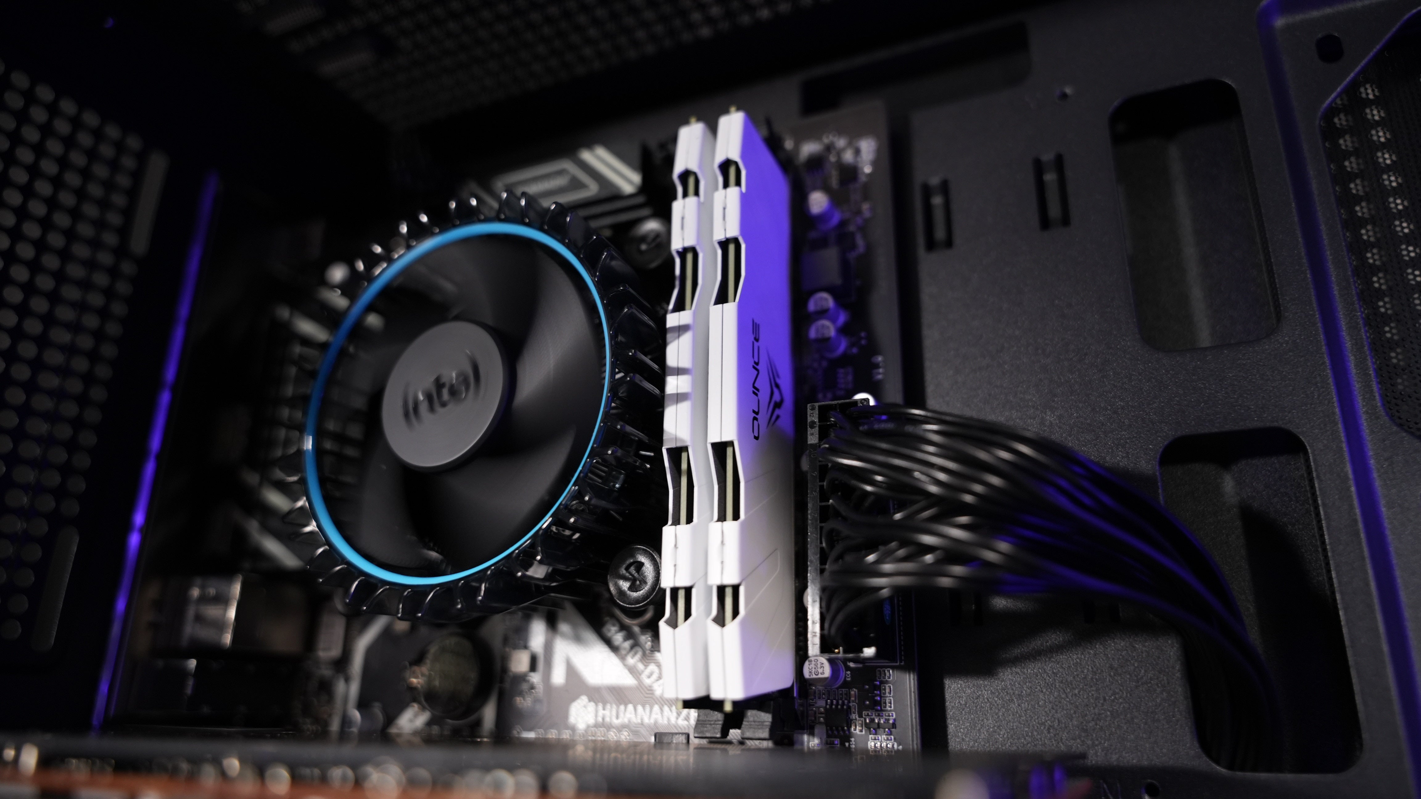 Intel i3 14100F + RX 5700XT Gaming PC