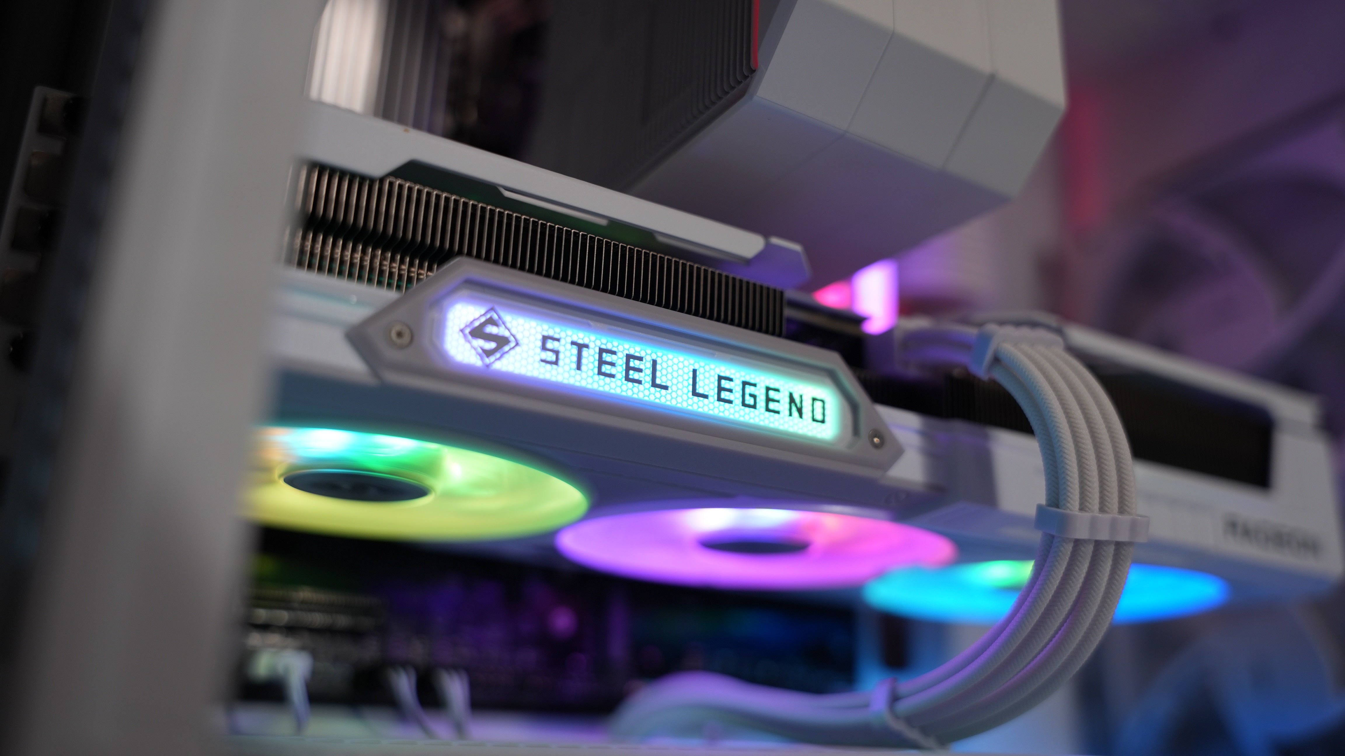 Ryzen 7 7700X + RX 9060XT 16GB Gaming PC