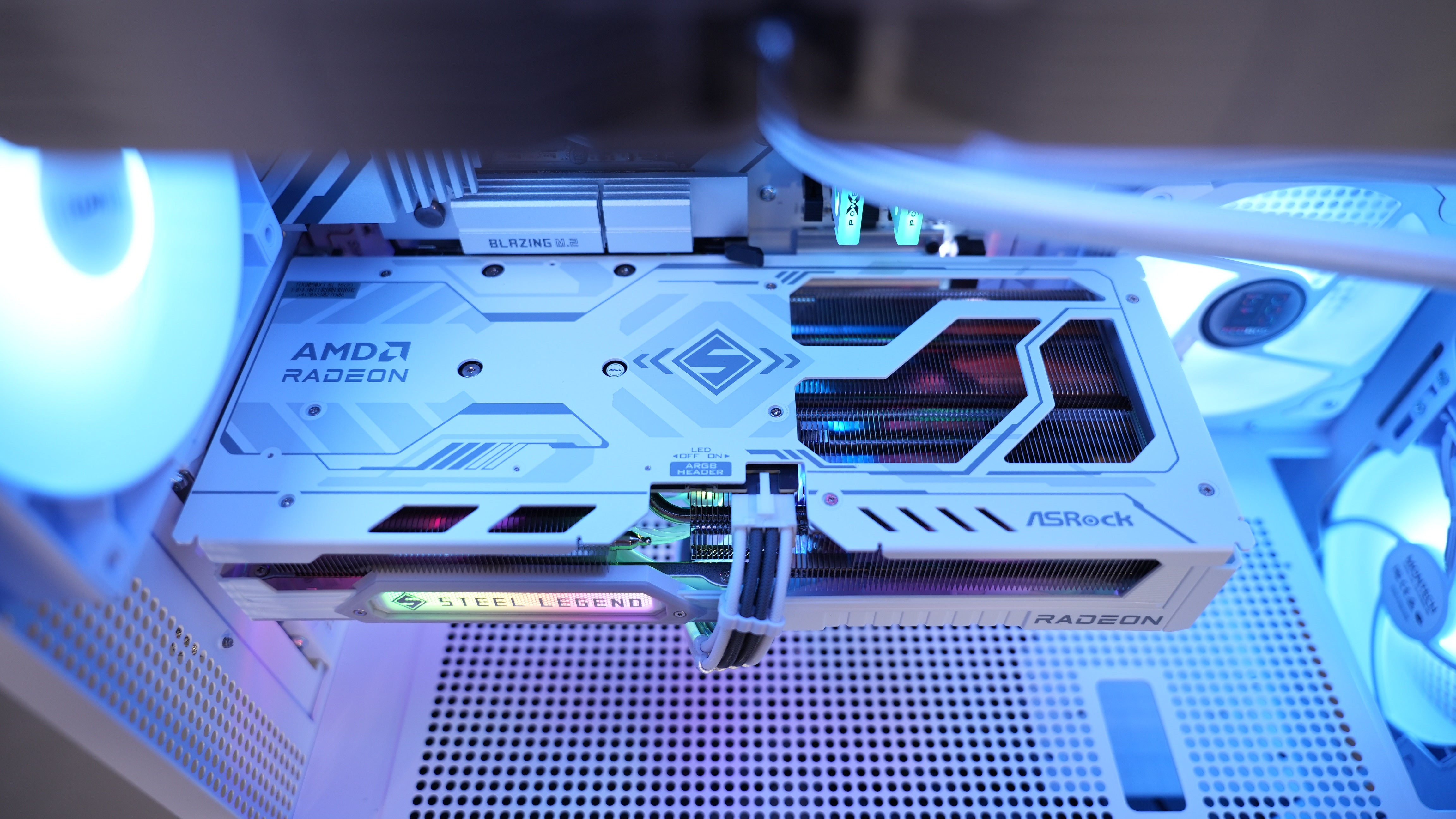 Intel Ultra 7 265KF + RX 9060XT 16GB Gaming PC