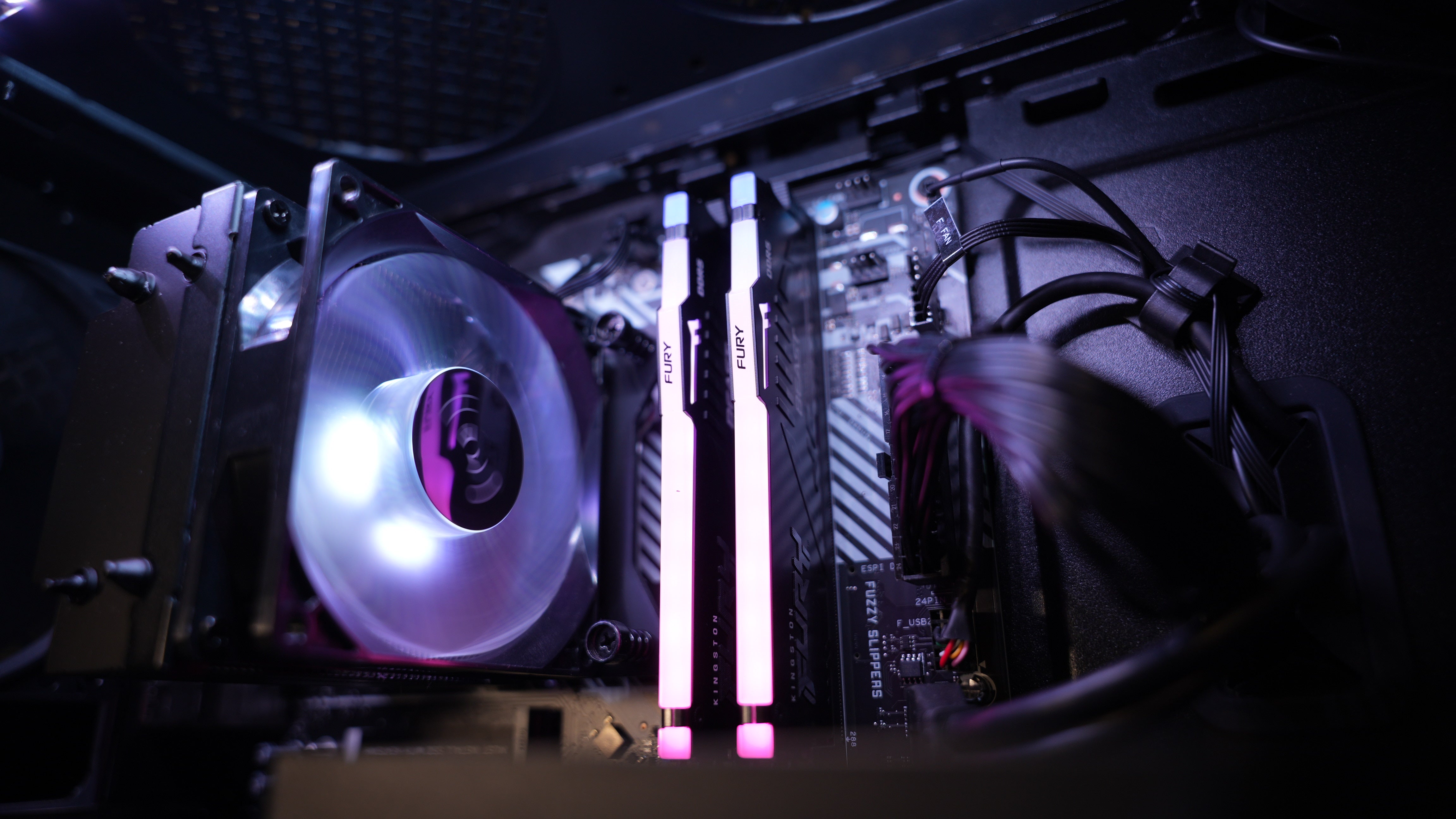 Ryzen 7 7700 + RTX 4070 Super Gaming/Streaming PC