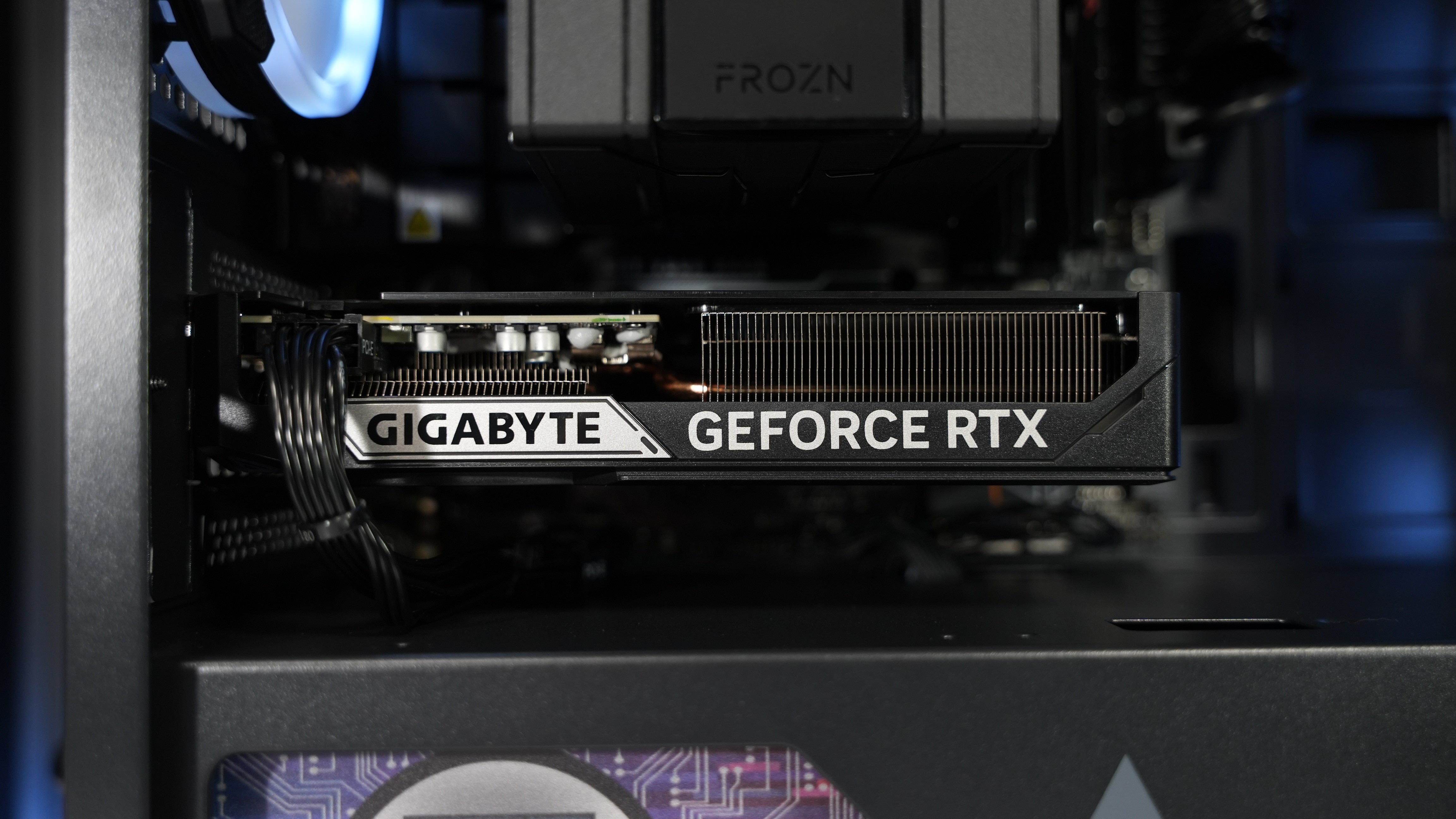 Ryzen 5 9600X + RTX 5060 Ti Gaming PC