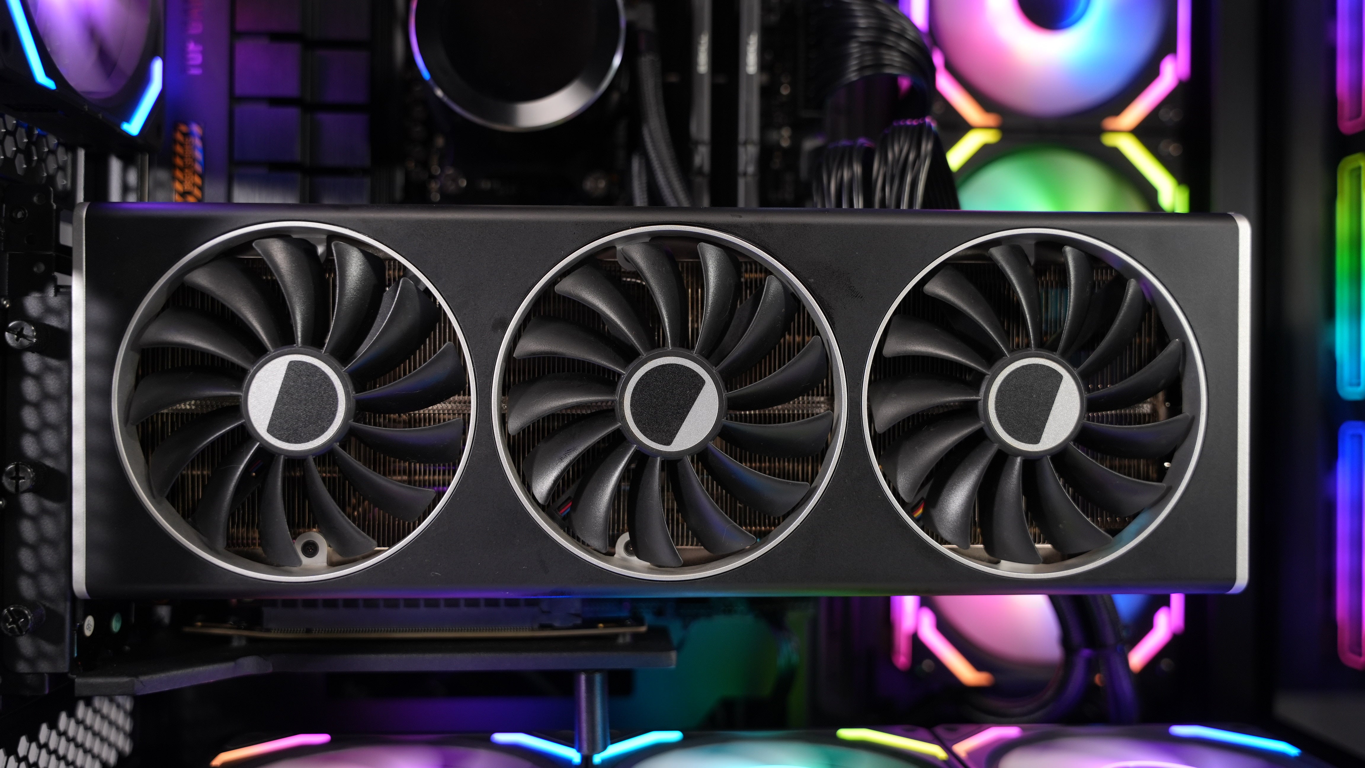 Ryzen 7 9800X3D + RX 7900XT Gaming/Streaming PC