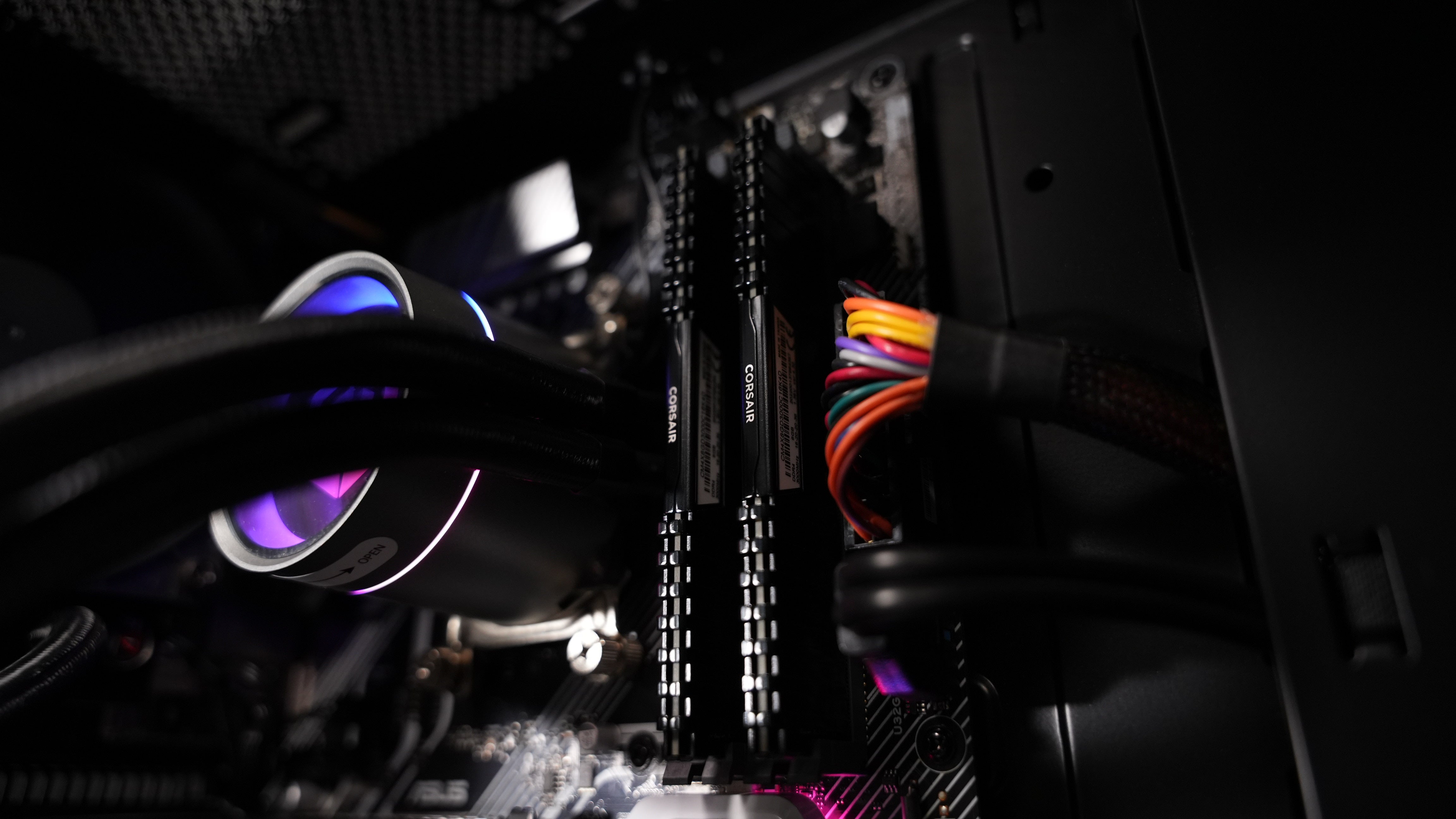 Ryzen 9 3900 + GTX 1660 Super Gaming PC