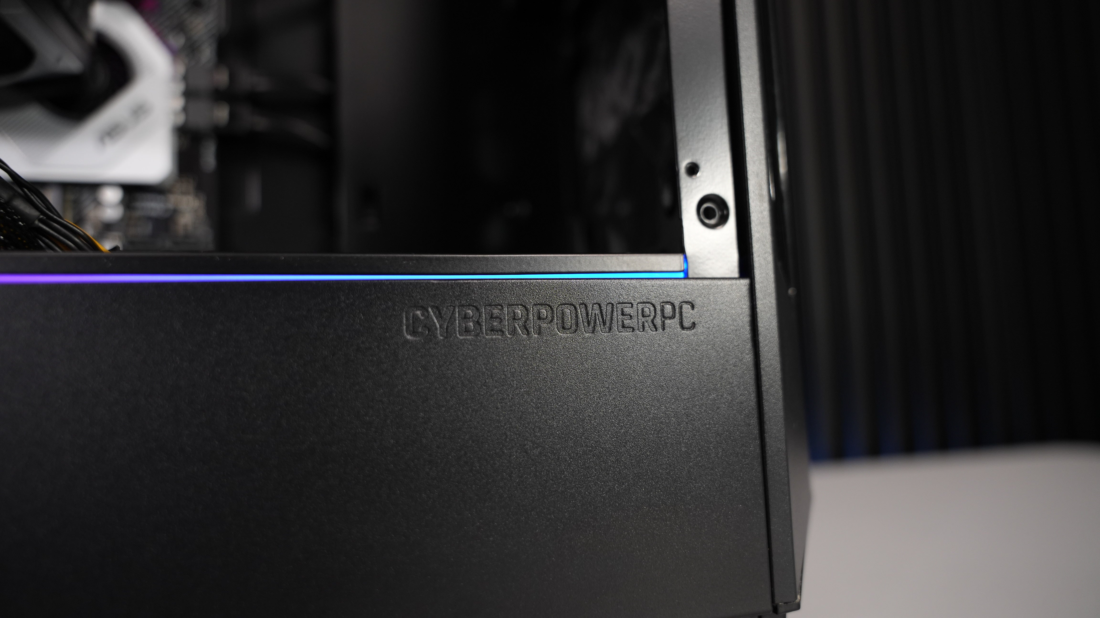 Ryzen 9 3900 + GTX 1660 Super Gaming PC