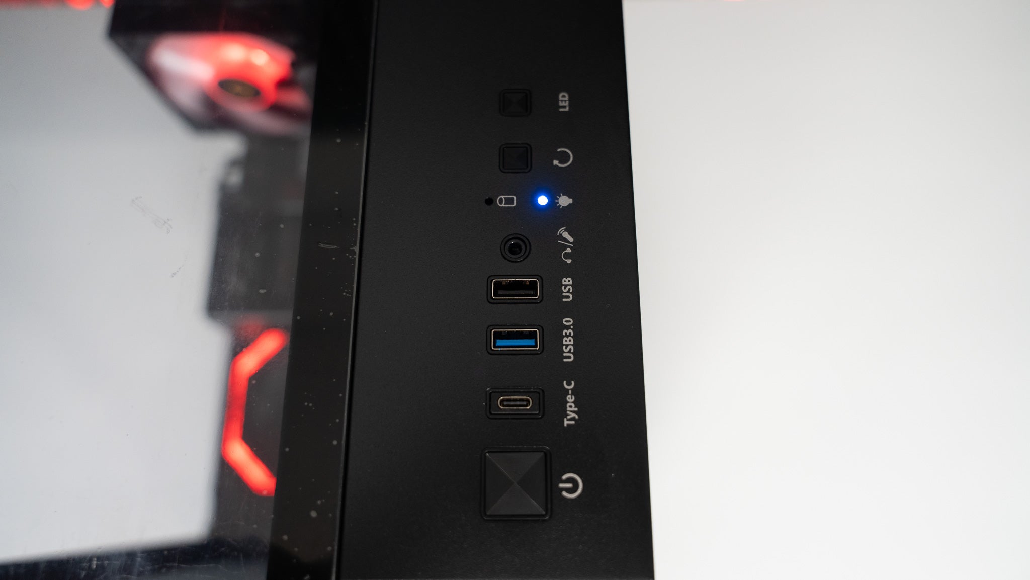 Ryzen 5 9600X + RX 9070 Gaming/Streaming PC