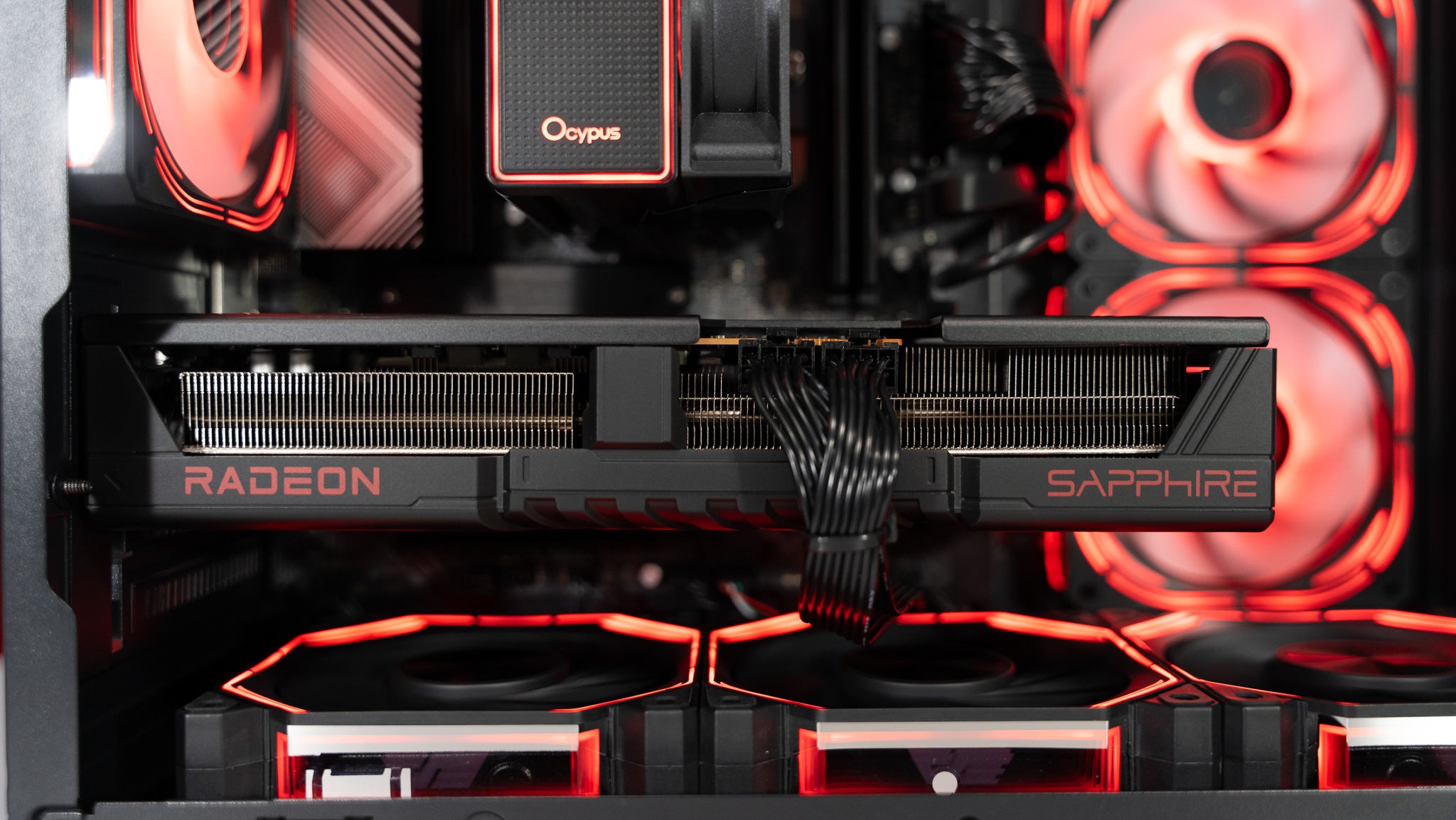 Ryzen 5 9600X + RX 9070 Gaming/Streaming PC