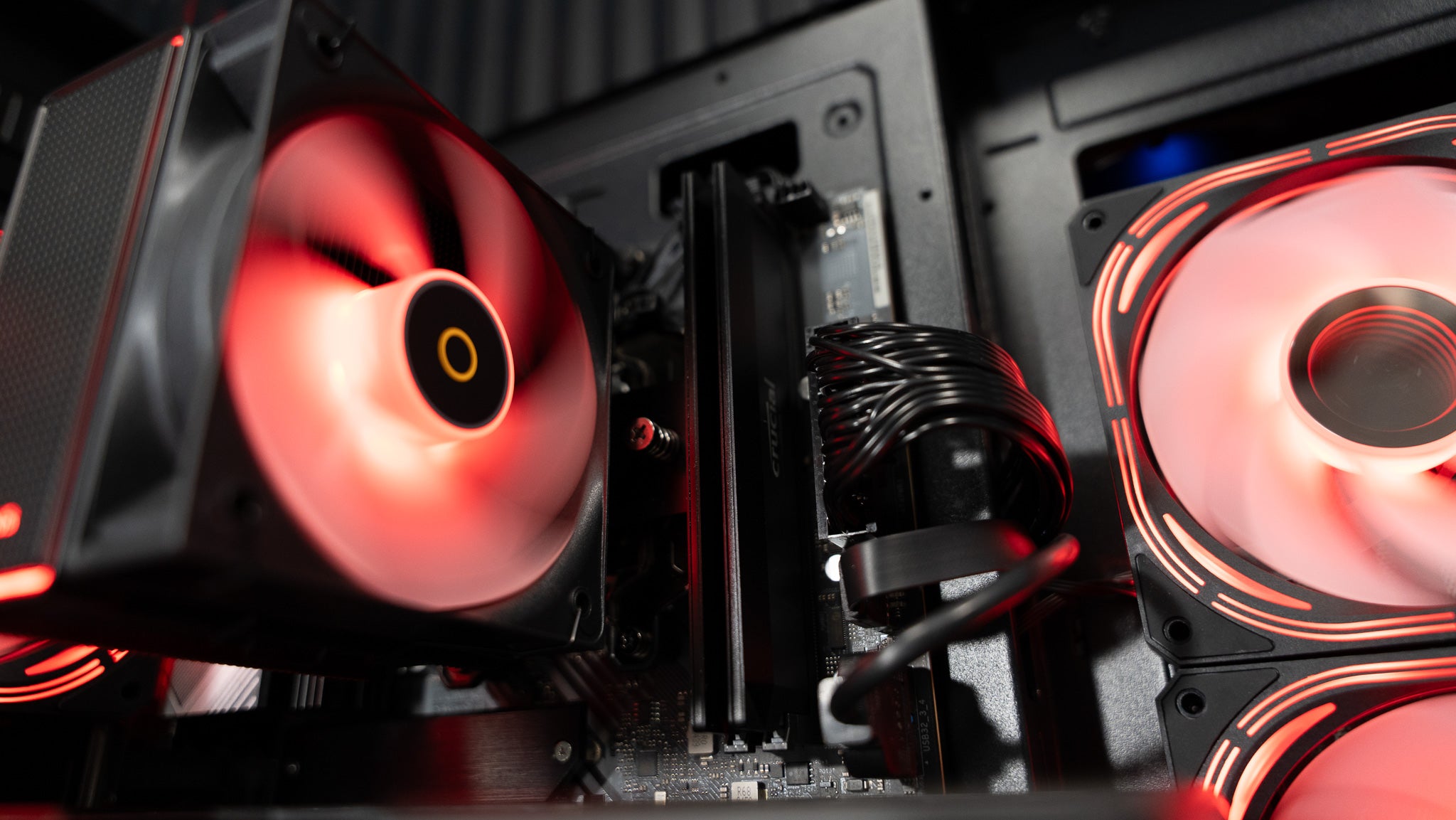 Ryzen 5 9600X + RX 9070 Gaming/Streaming PC