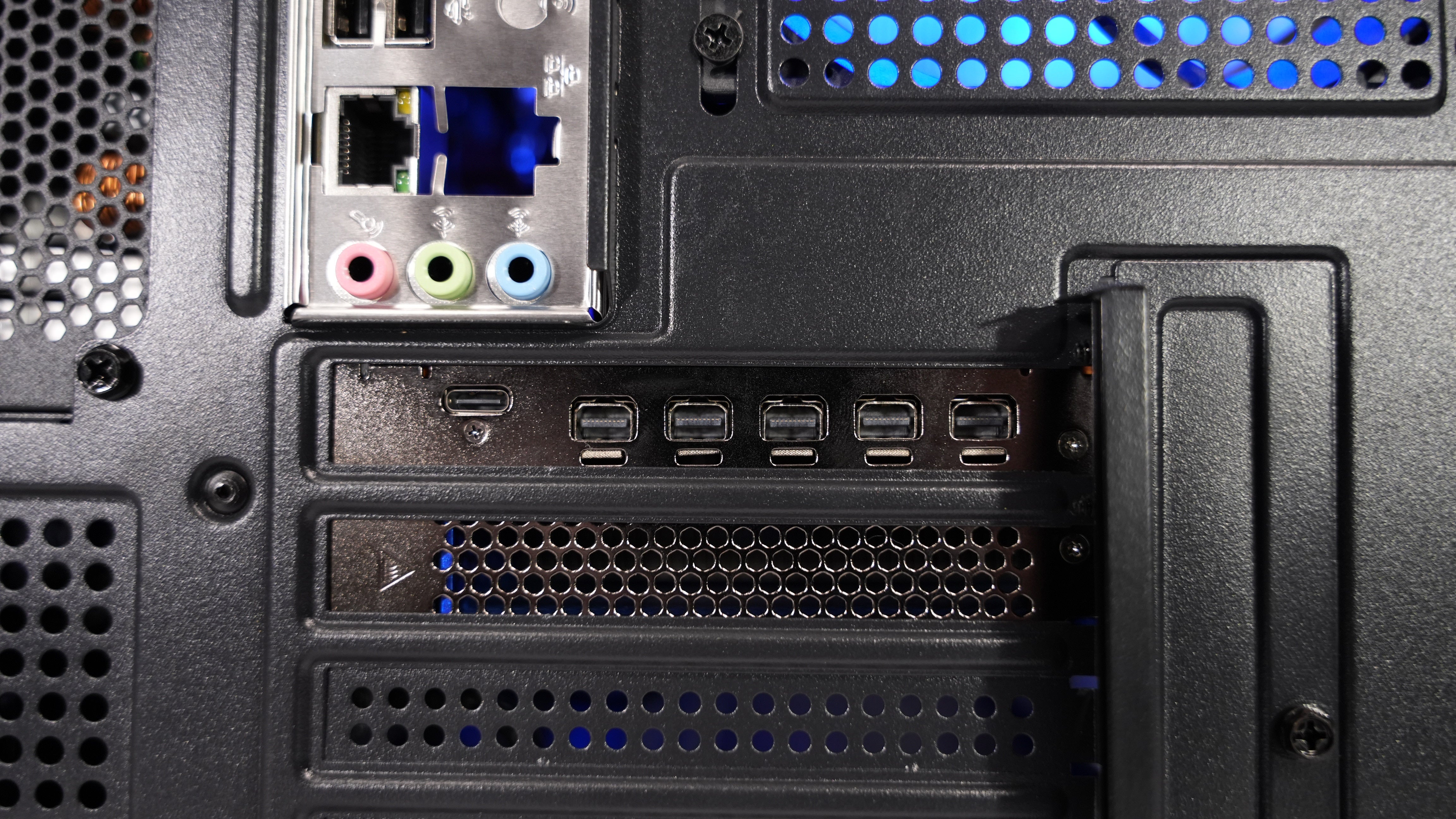 Ryzen 5 5500 + Radeon Pro W5700 Gaming PC