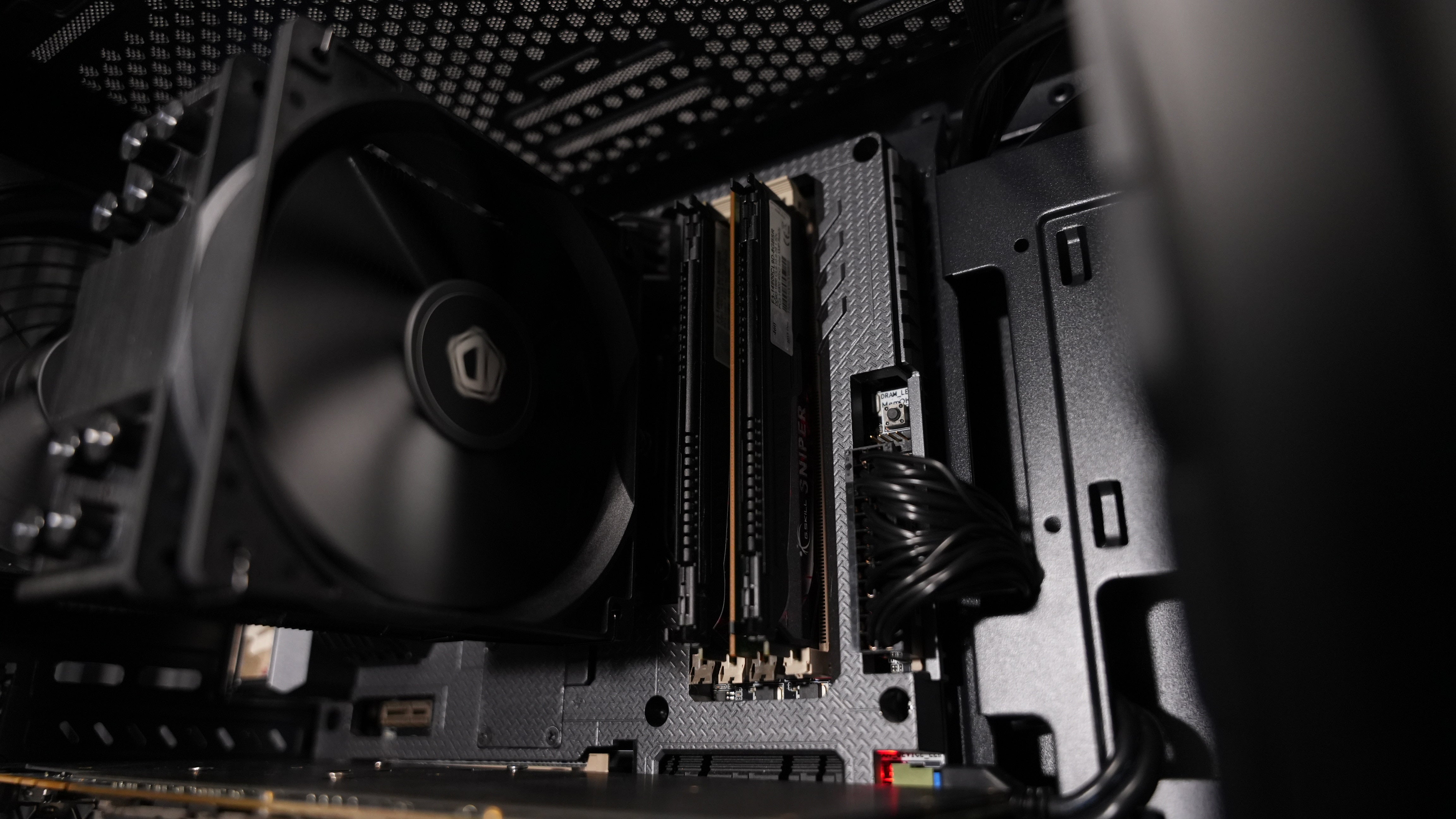 Intel i7 4770 + GTX 1080 Budget Gaming PC
