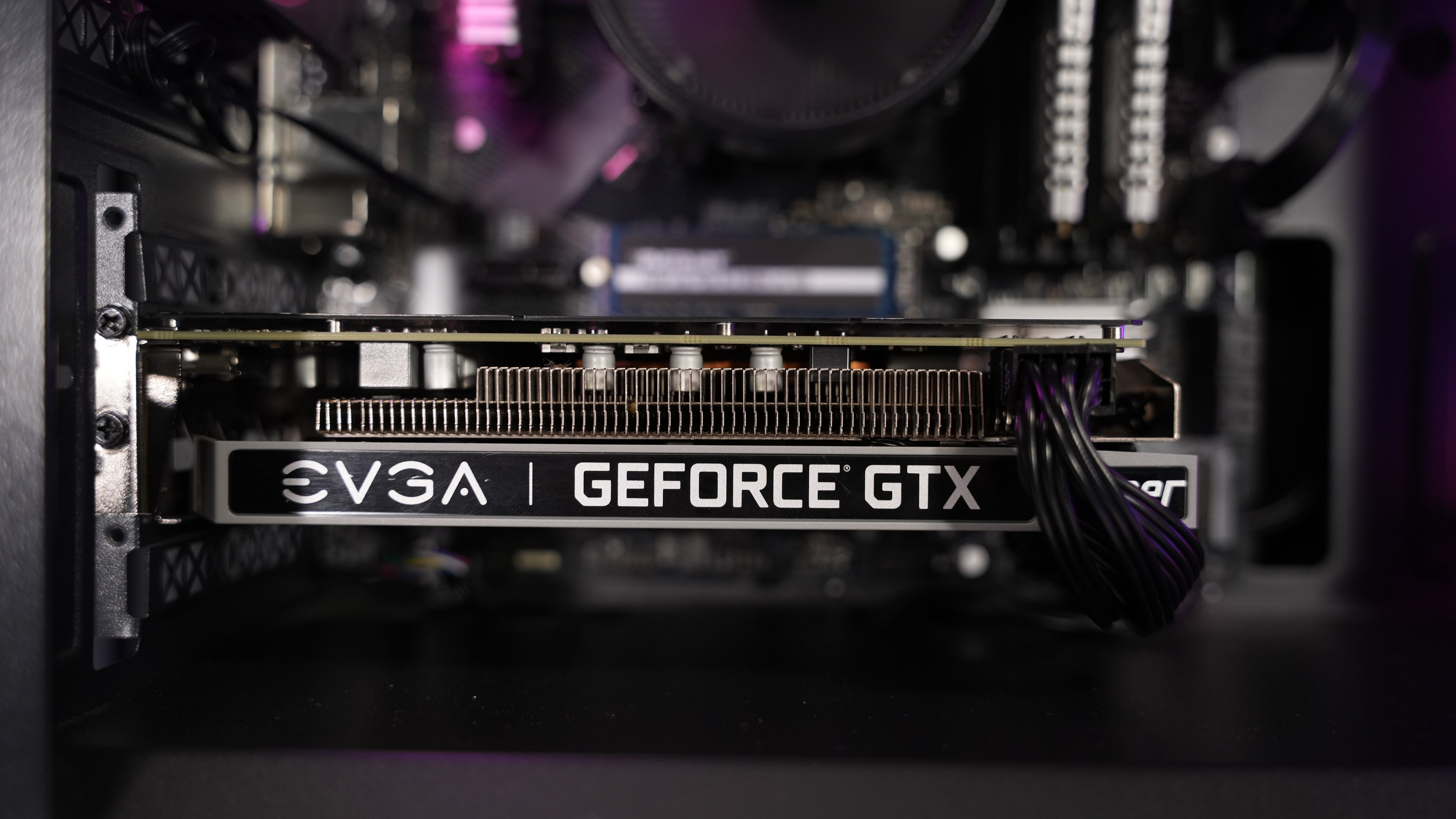 Ryzen 5 5600G + GTX 1660 Super Gaming PC