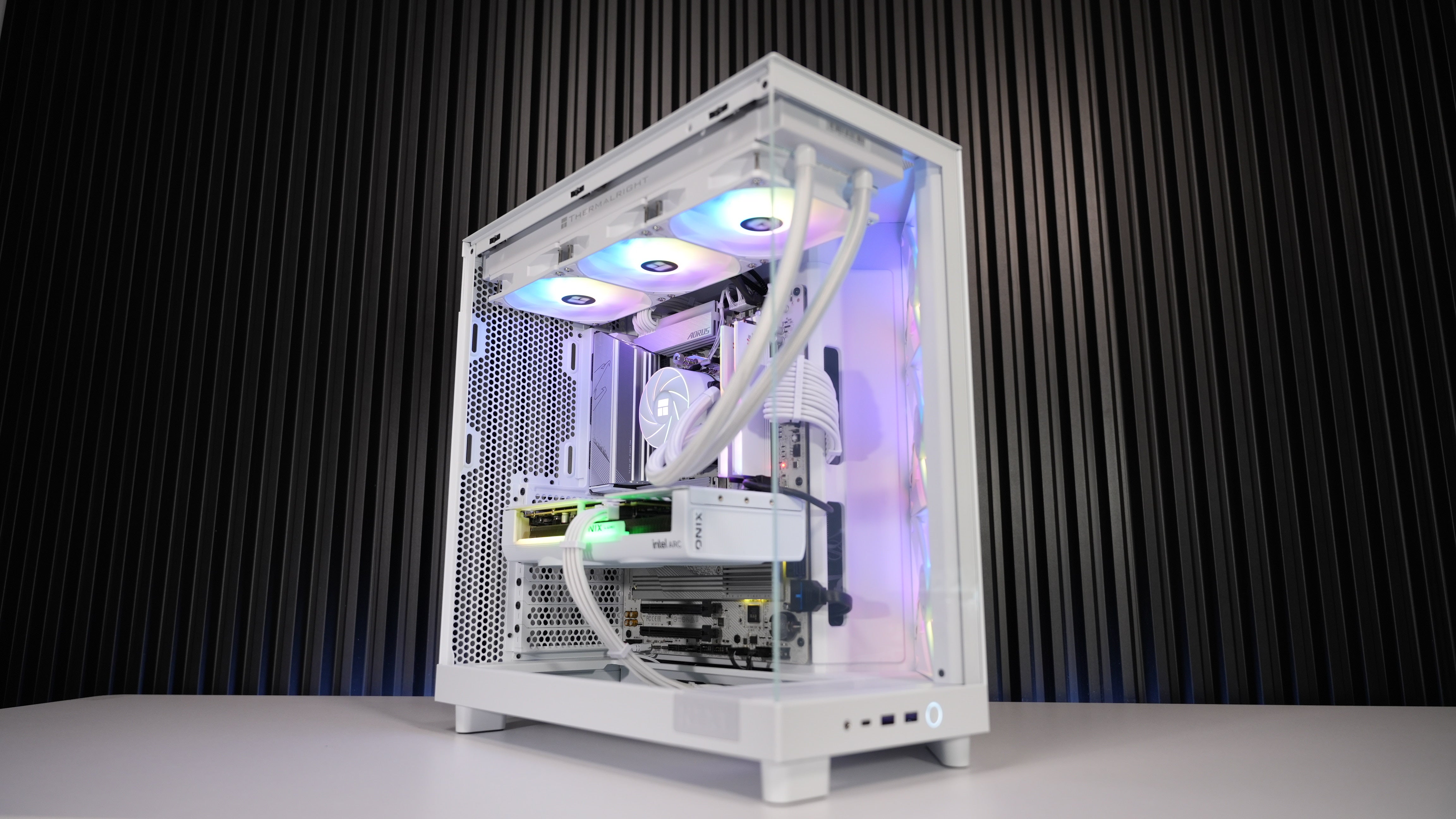 Ryzen 5 7600X + Intel Arc B580 Gaming PC