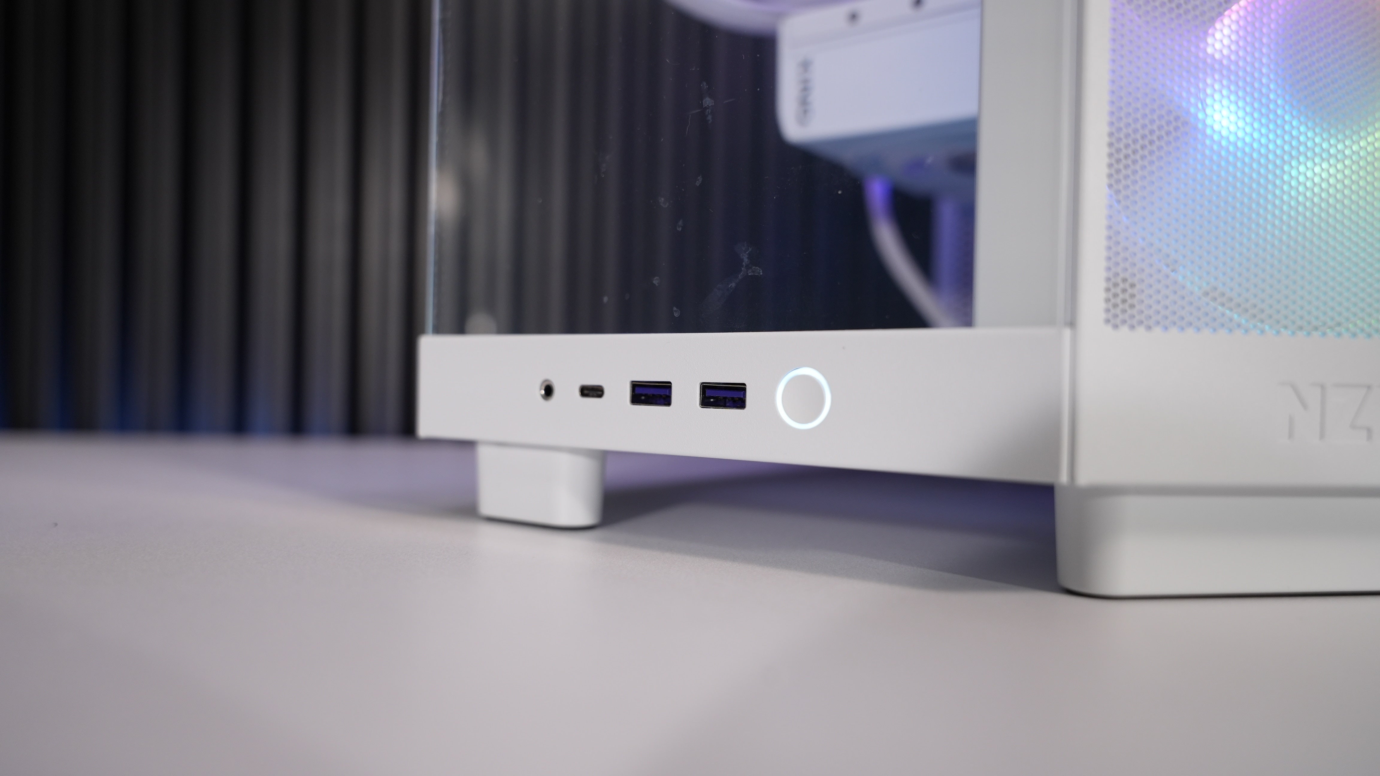 Ryzen 5 7600X + Intel Arc B580 Gaming PC