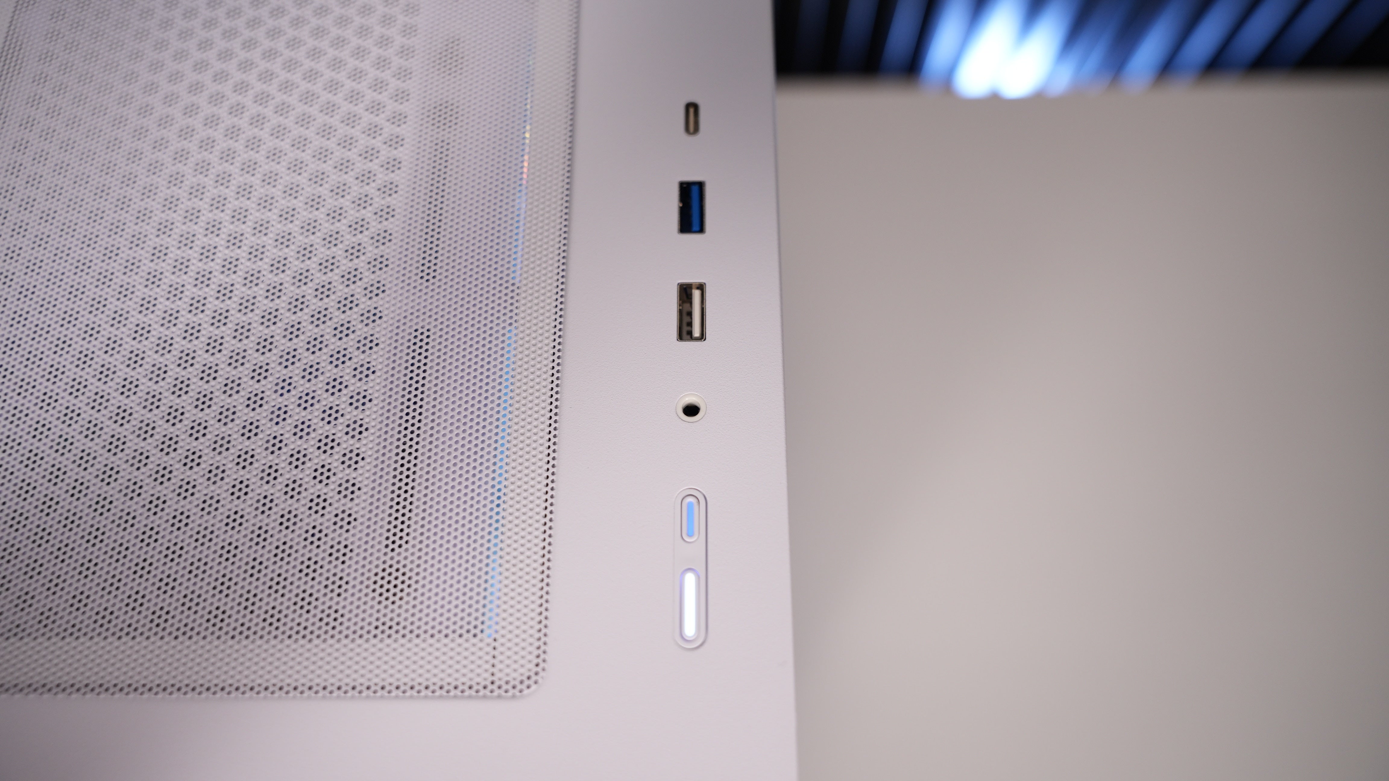 Ryzen 5 9600X + RX 9070XT Gaming/Streaming PC