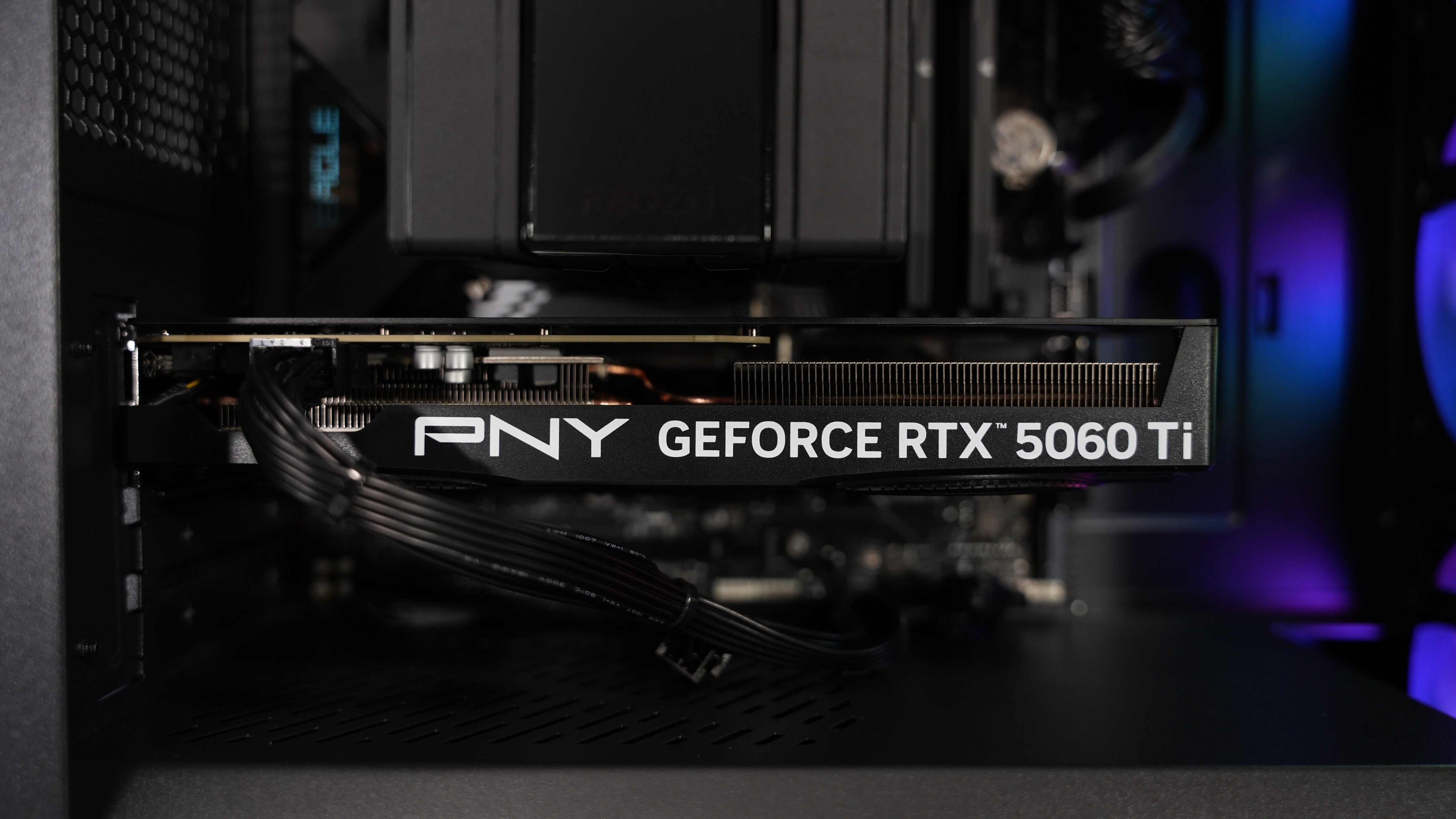 Intel Ultra 5 225F + RTX 5060Ti Gaming PC