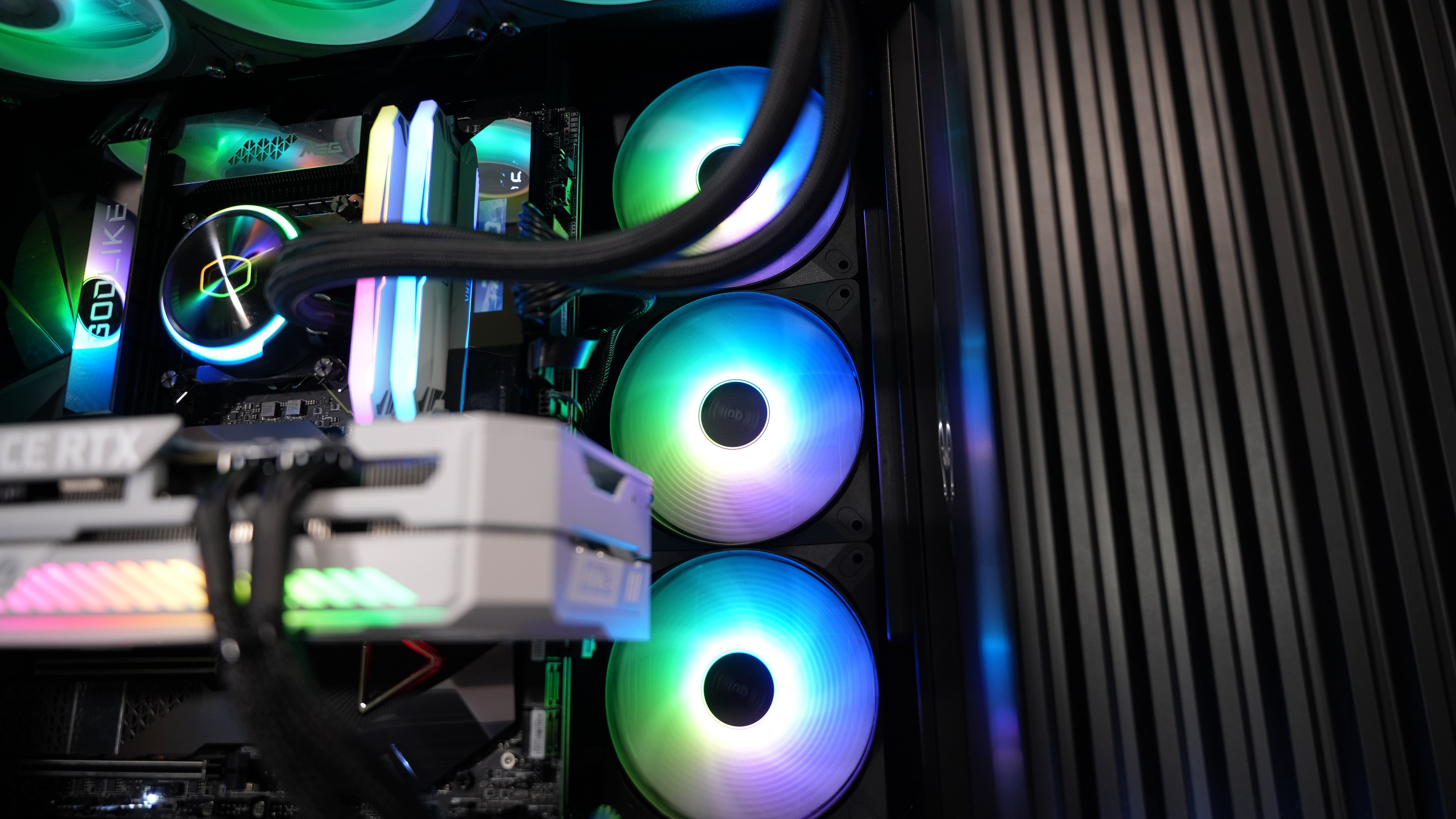 Intel i5 11600K + RTX 3070 Gaming PC