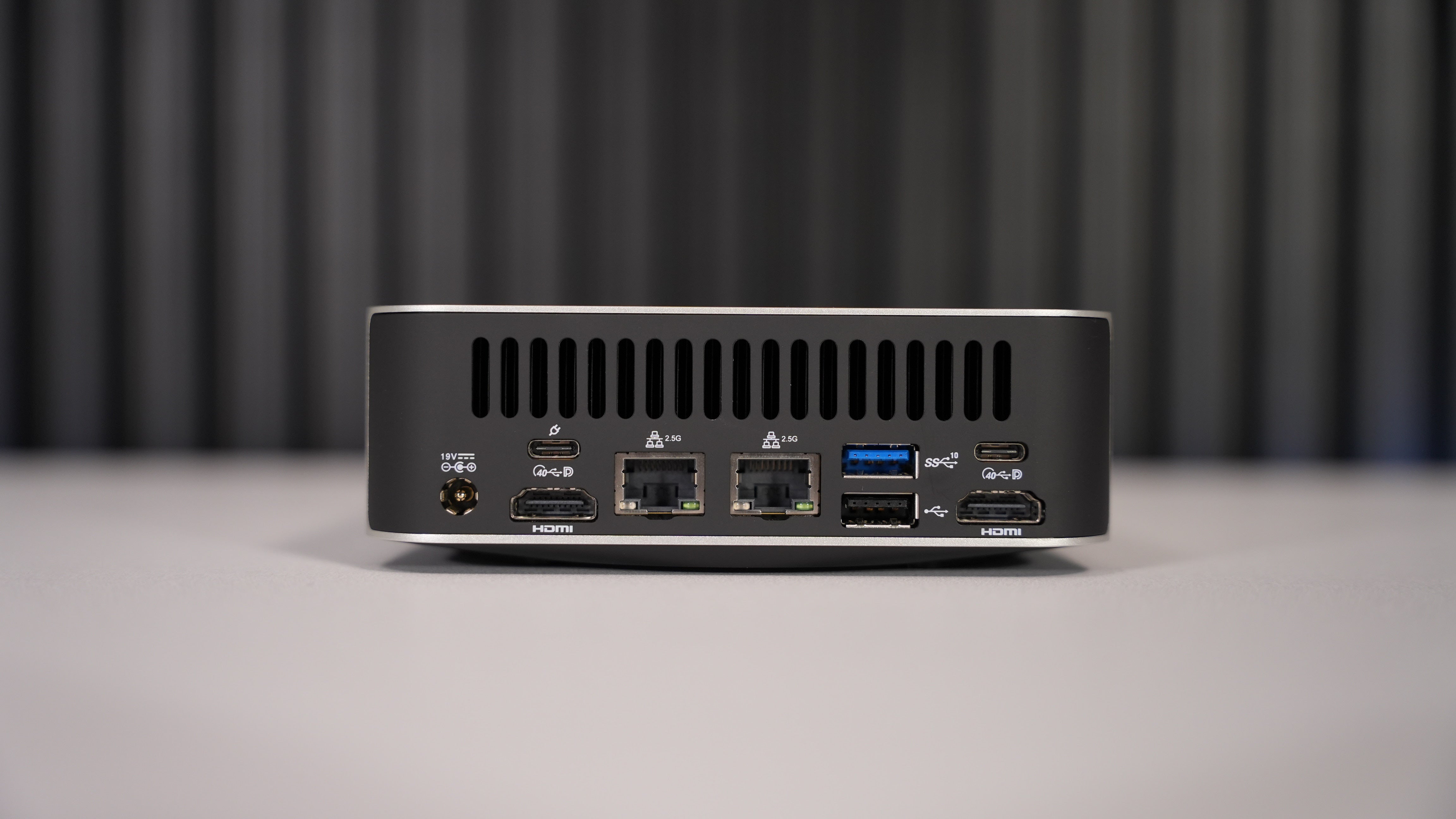 Ryzen AI 9 HX370 Mini PC