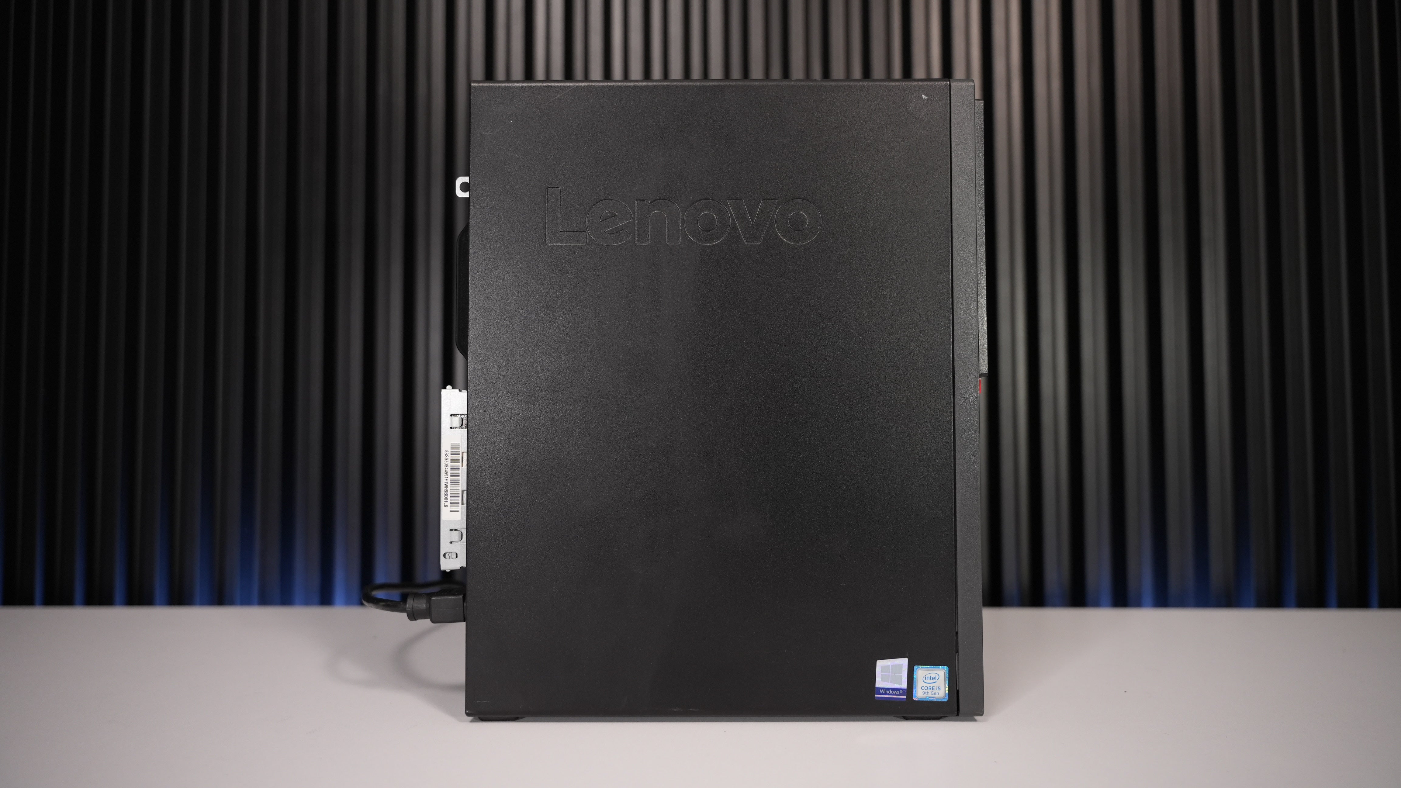 Intel i5 9400 + AMD WX 4100 Budget Gaming PC