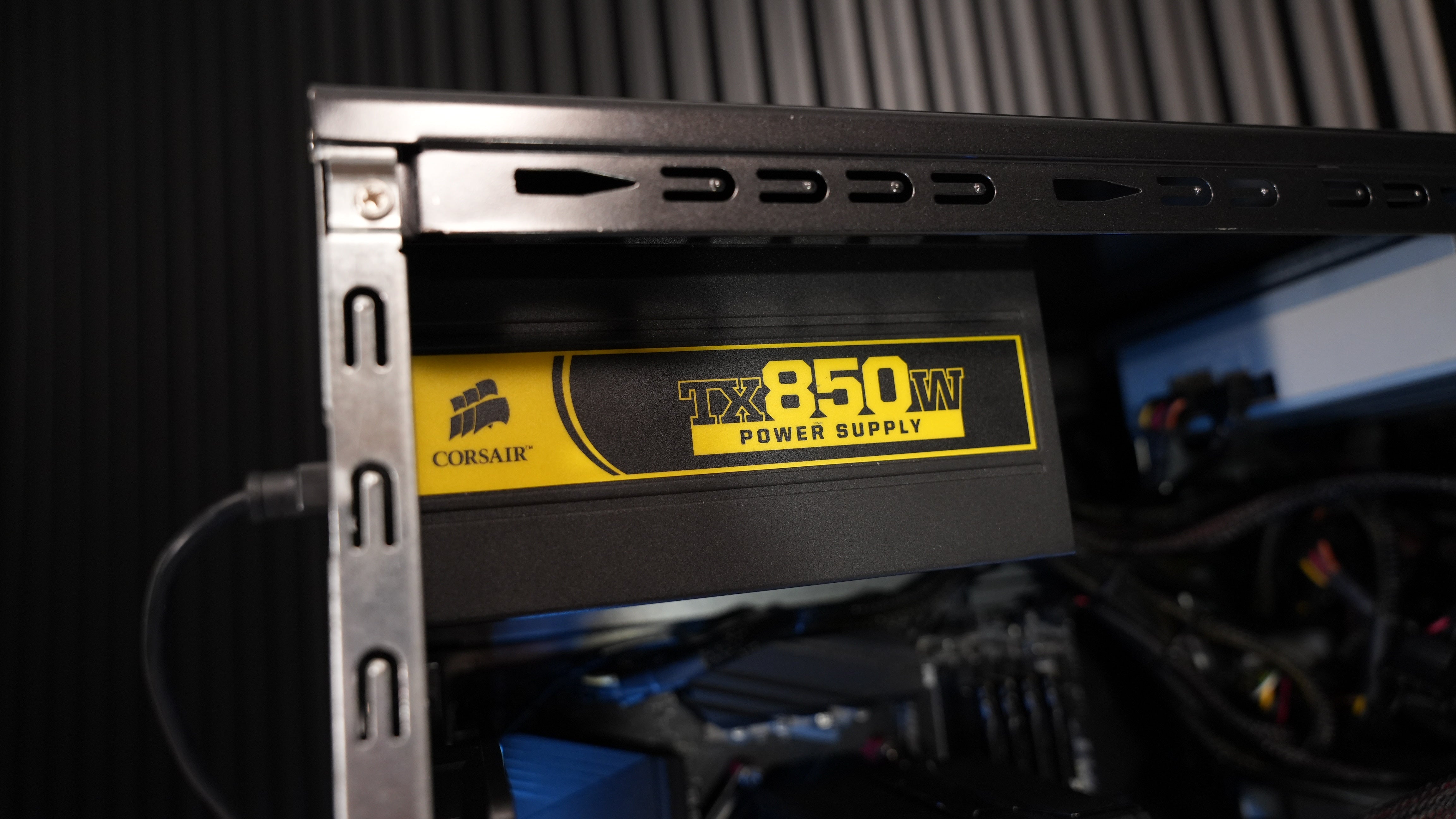 Ryzen 5 5600X + RTX 2080 Gaming PC