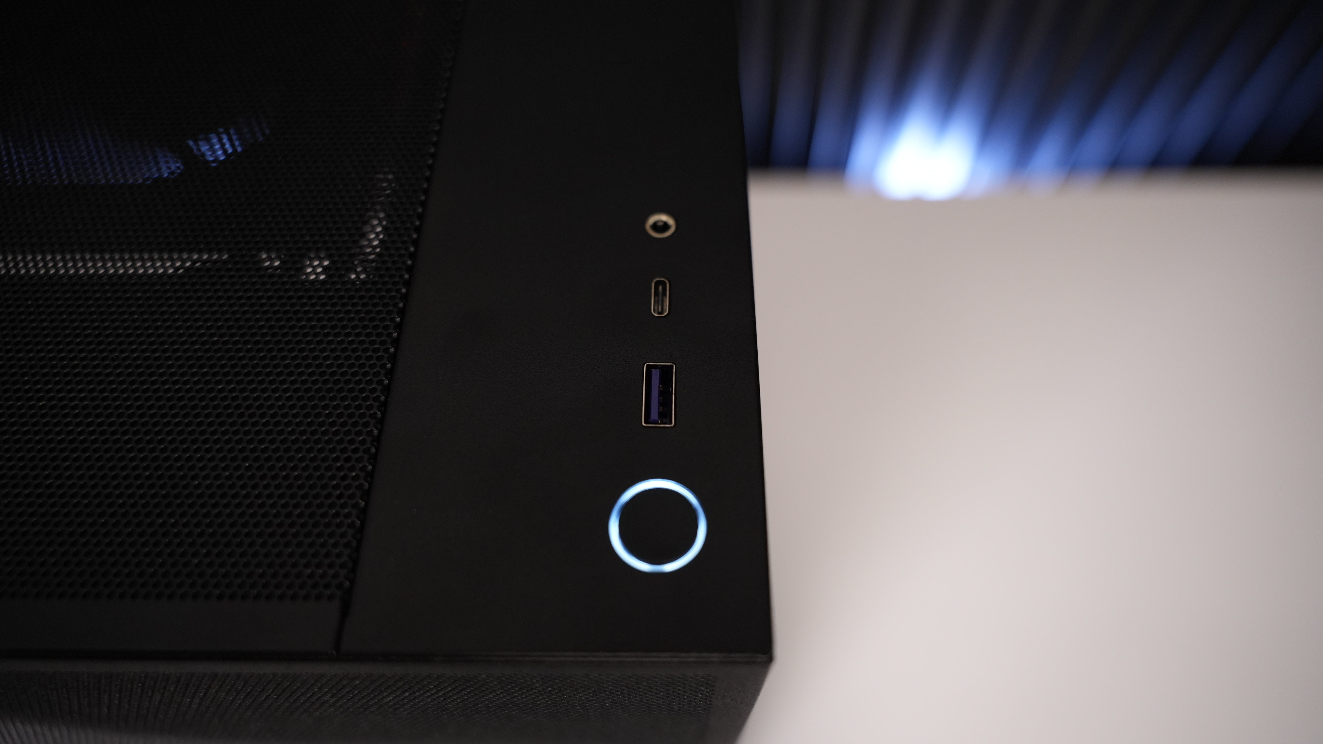 Intel i5 14600K + RTX 4070 Gaming/Streaming PC