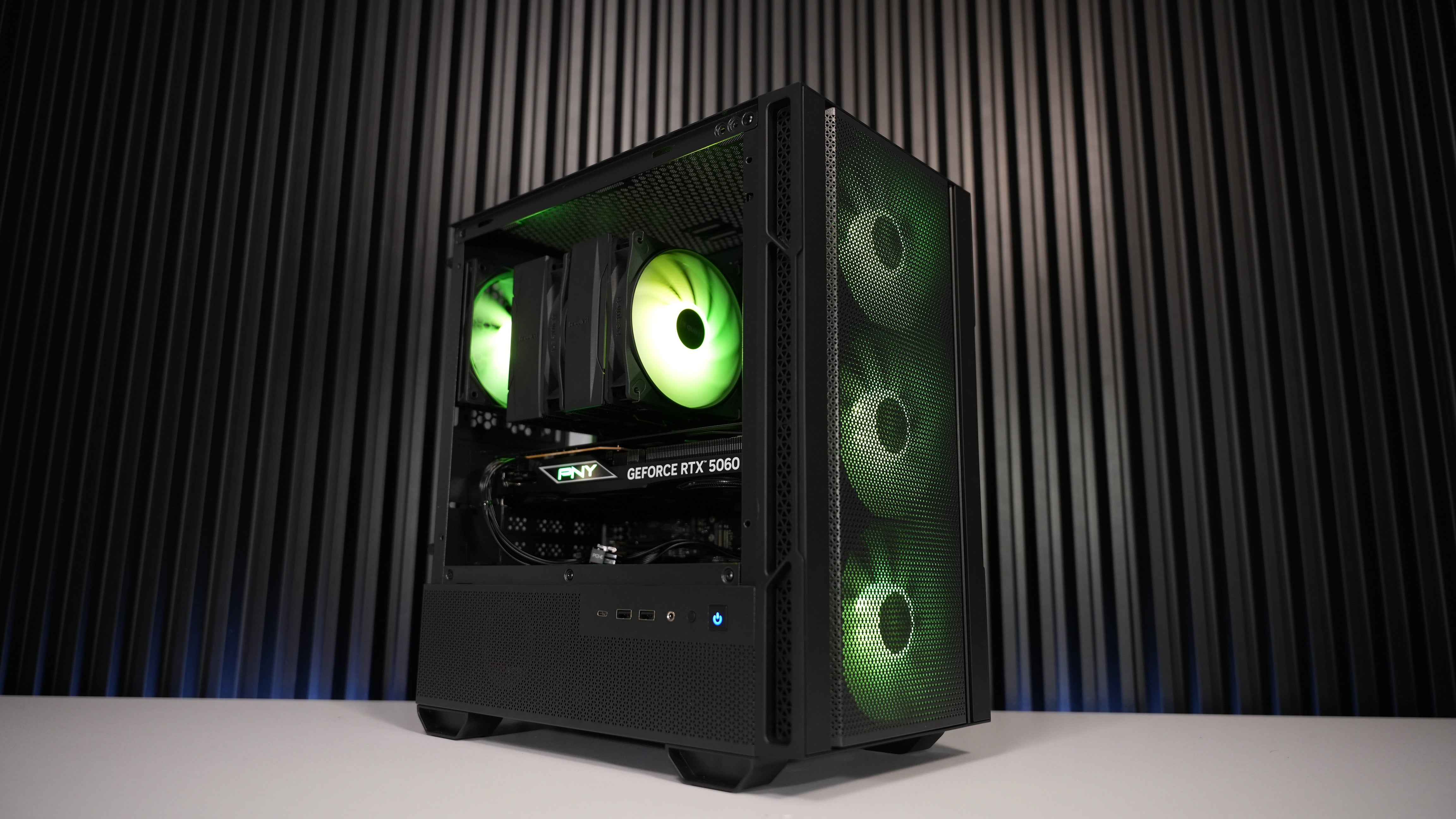 Ryzen 5 9600X + RTX 5060 Gaming/Streaming PC