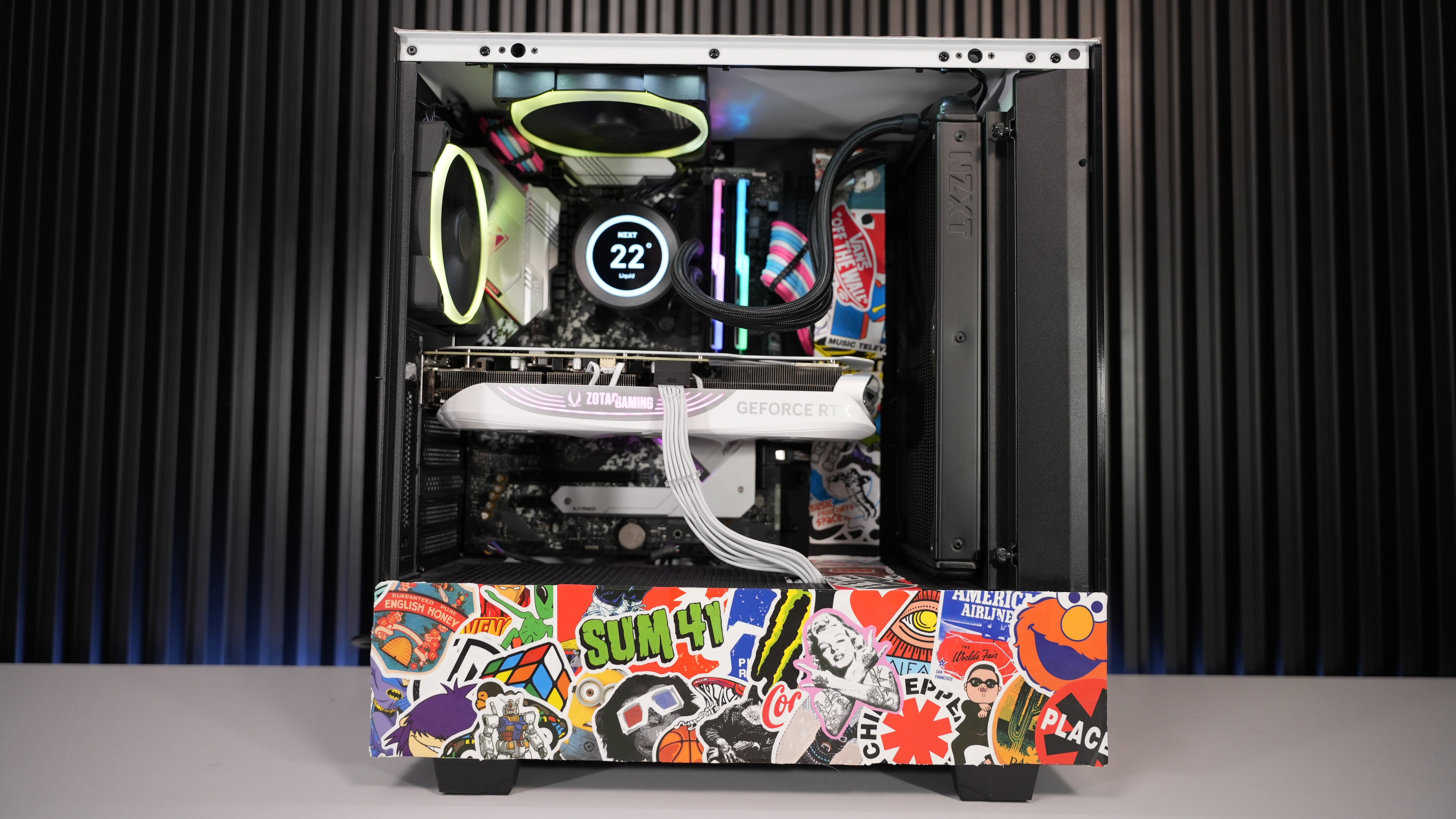 Ryzen 7 5800X + RTX 4070Ti Gaming/Streaming PC