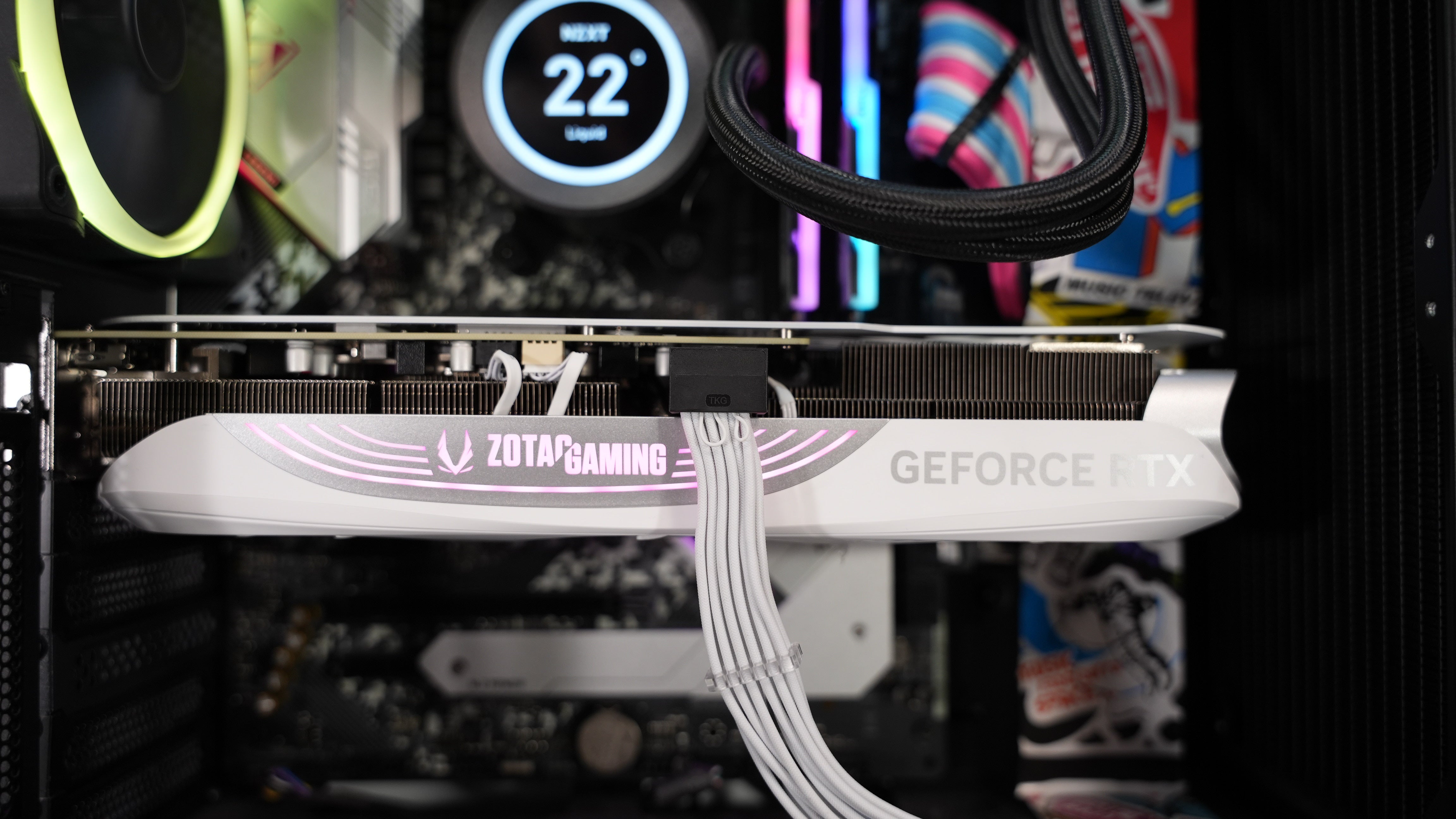 Ryzen 7 5800X + RTX 4070Ti Gaming/Streaming PC