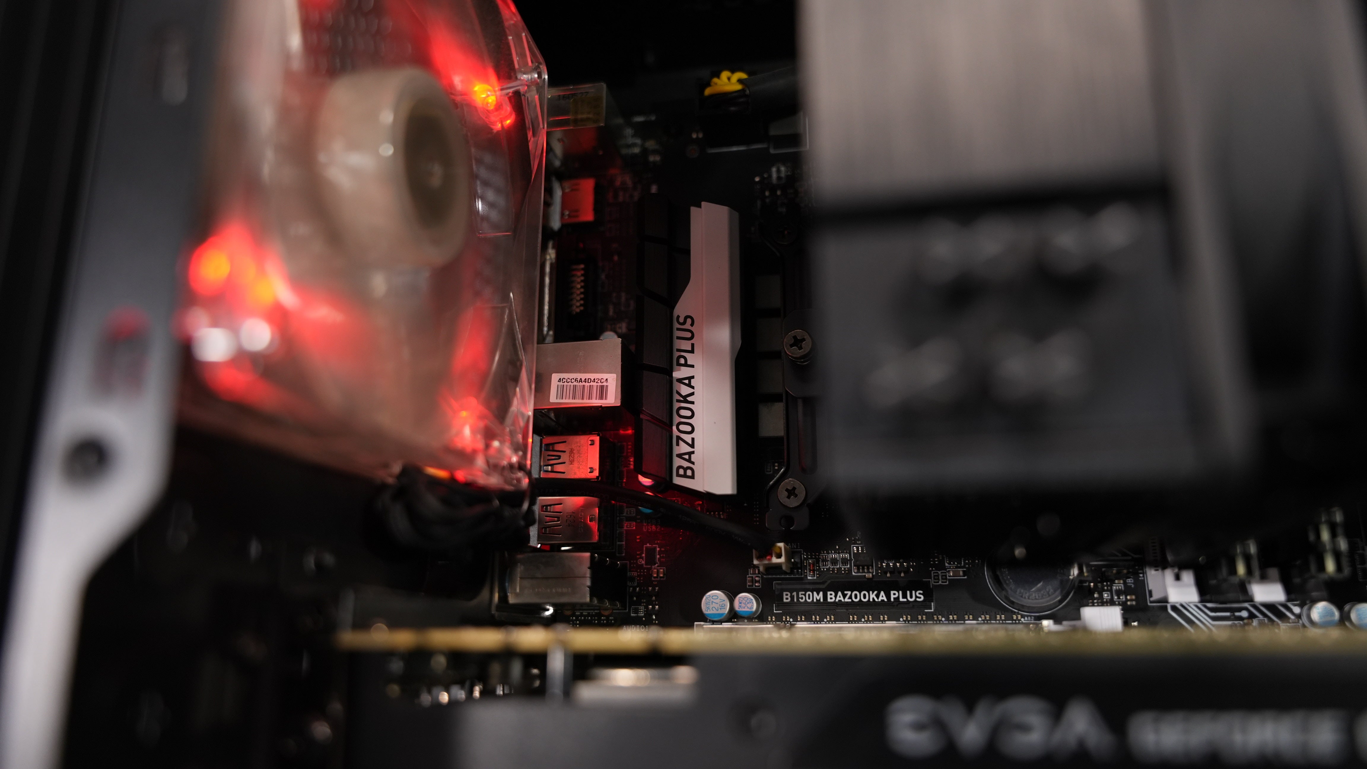 Intel i7 6700 + GTX 1070 Gaming PC