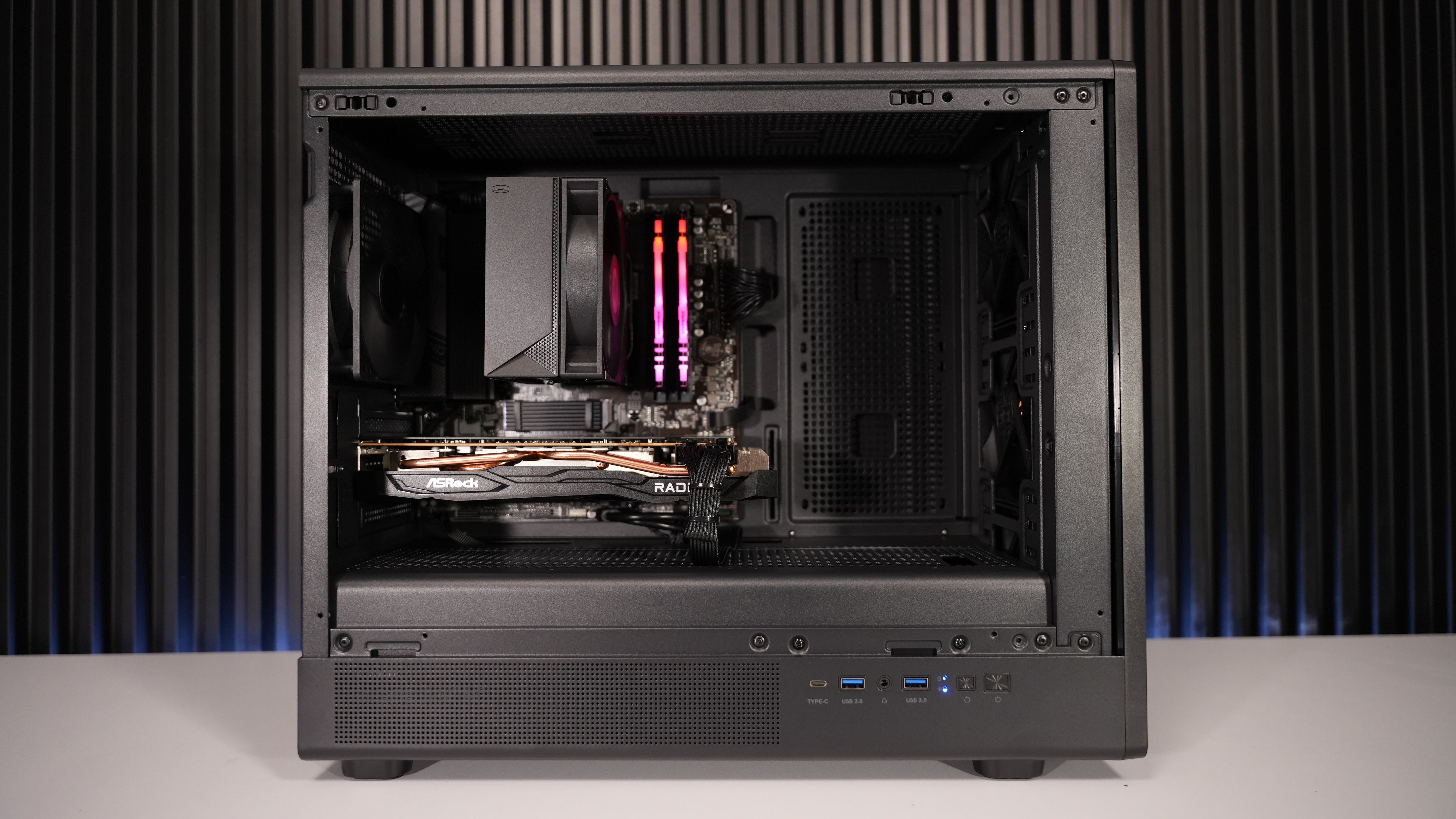 Ryzen 7 5800X3D + RX 6700XT Gaming PC