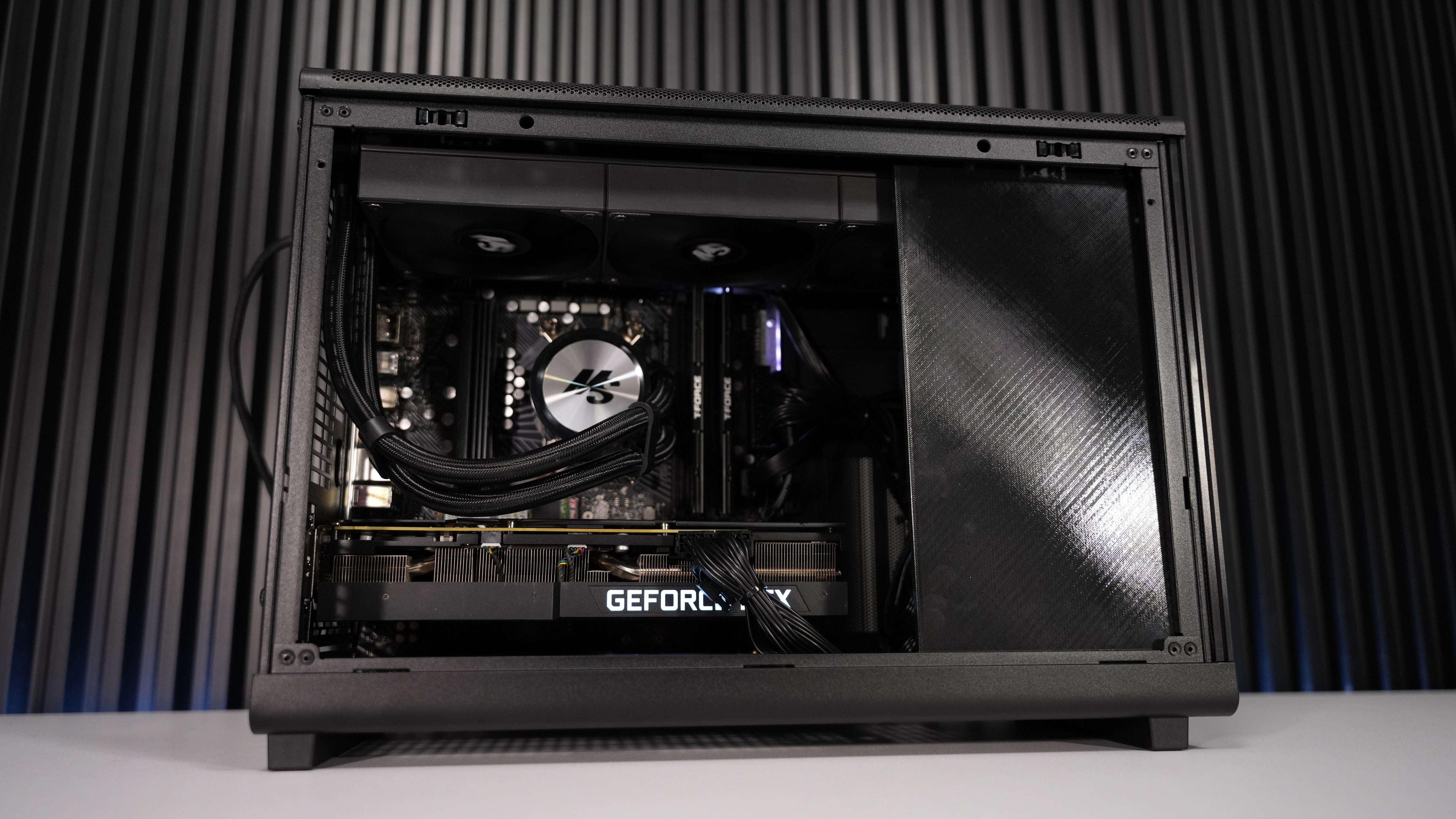 Ryzen 5 7600 + RTX 3080 Gaming PC