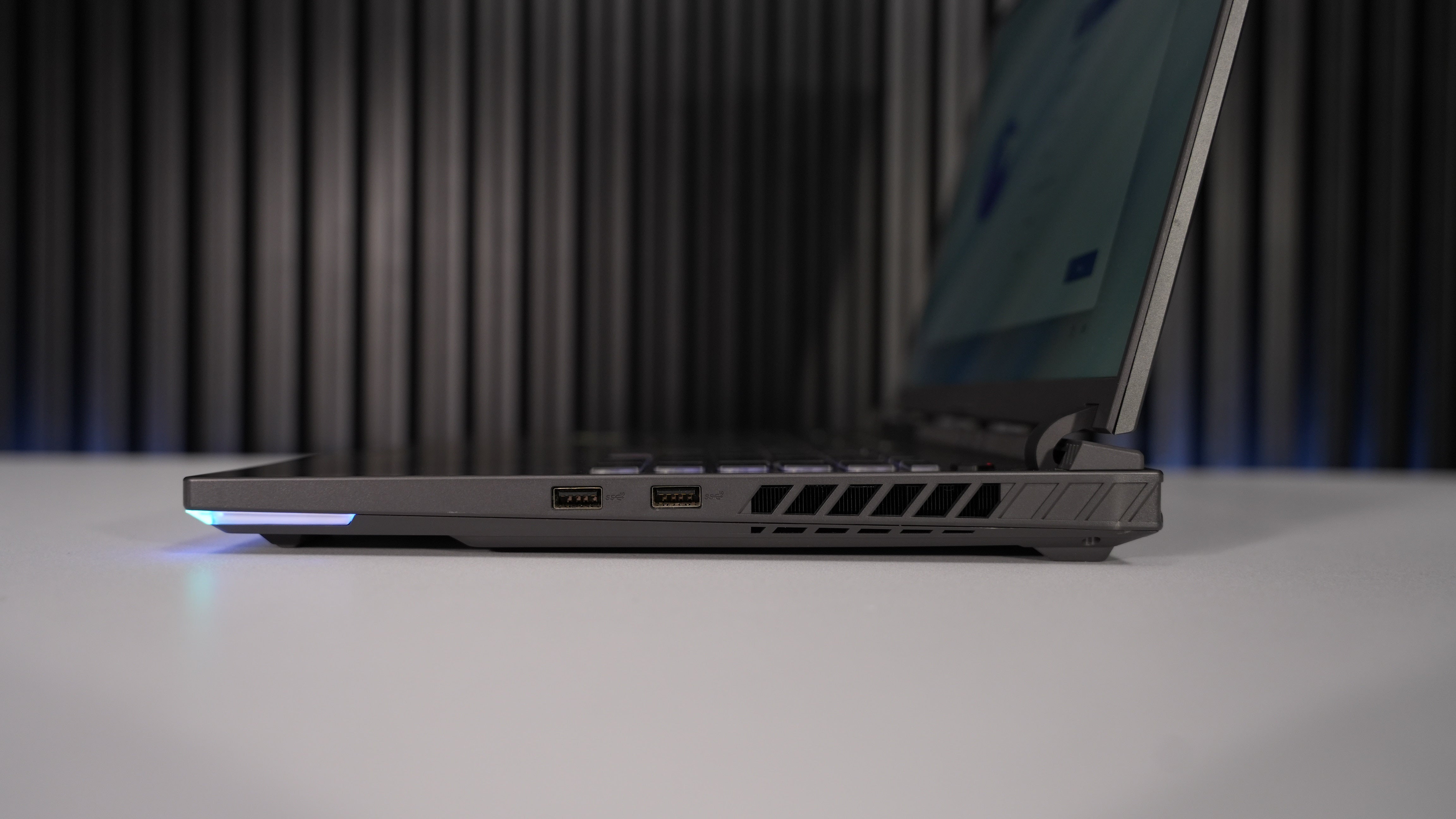 Intel i7 13650HX + RTX 4060 Gaming Laptop