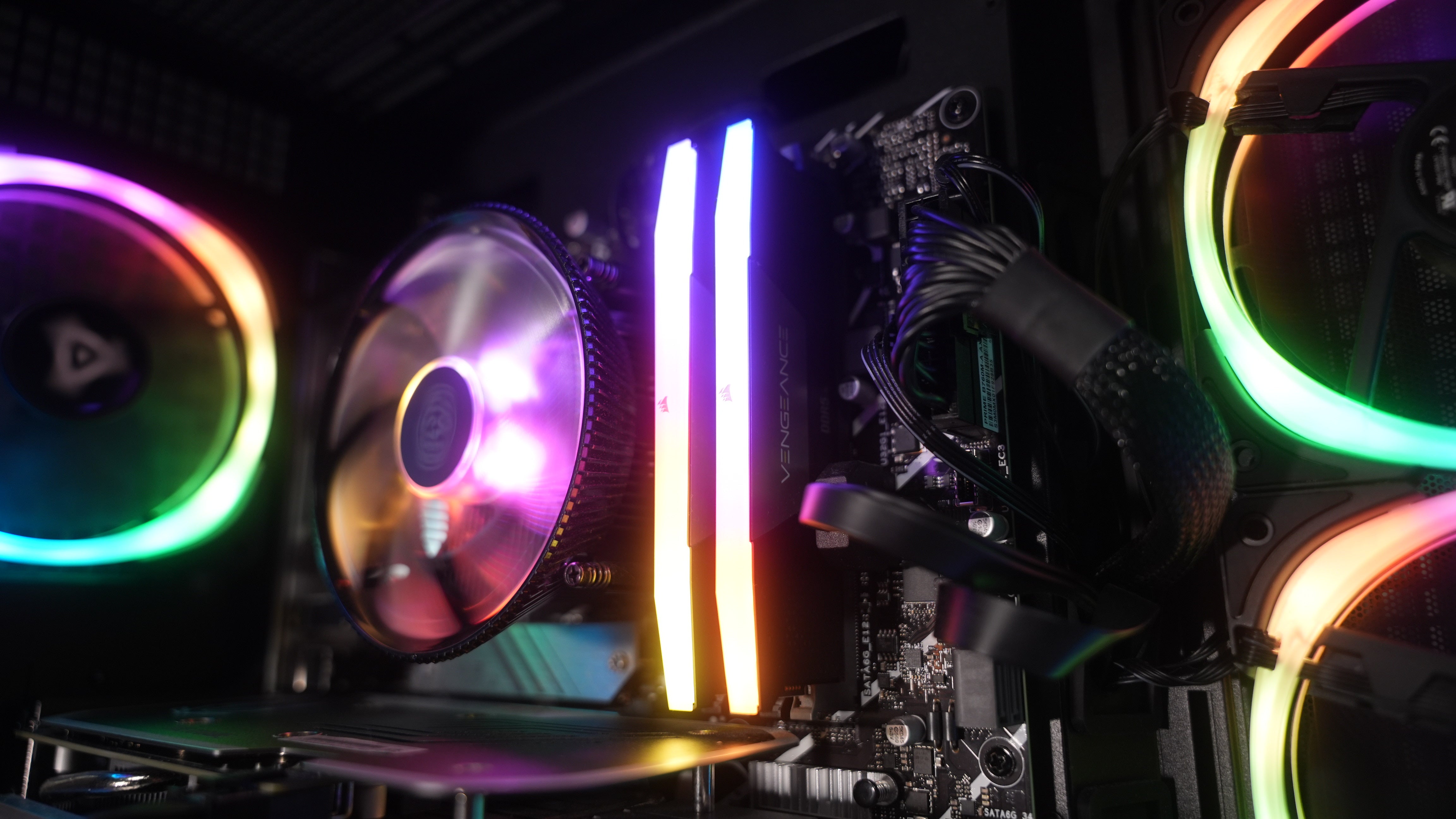 Intel i5 14400F + RTX 4060 Gaming PC
