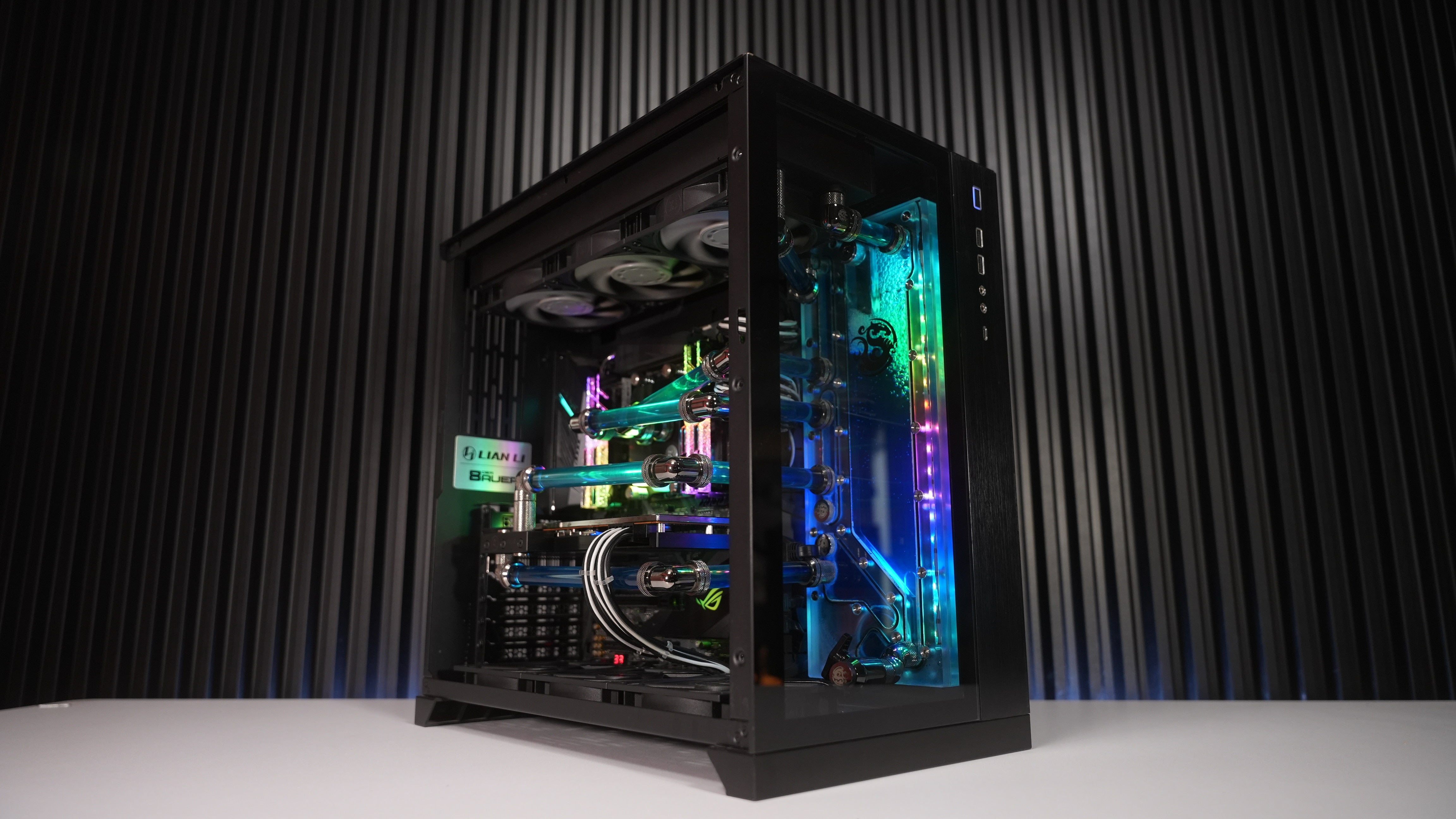 Ryzen Threadripper 2920X + RX 5700XT Gaming PC