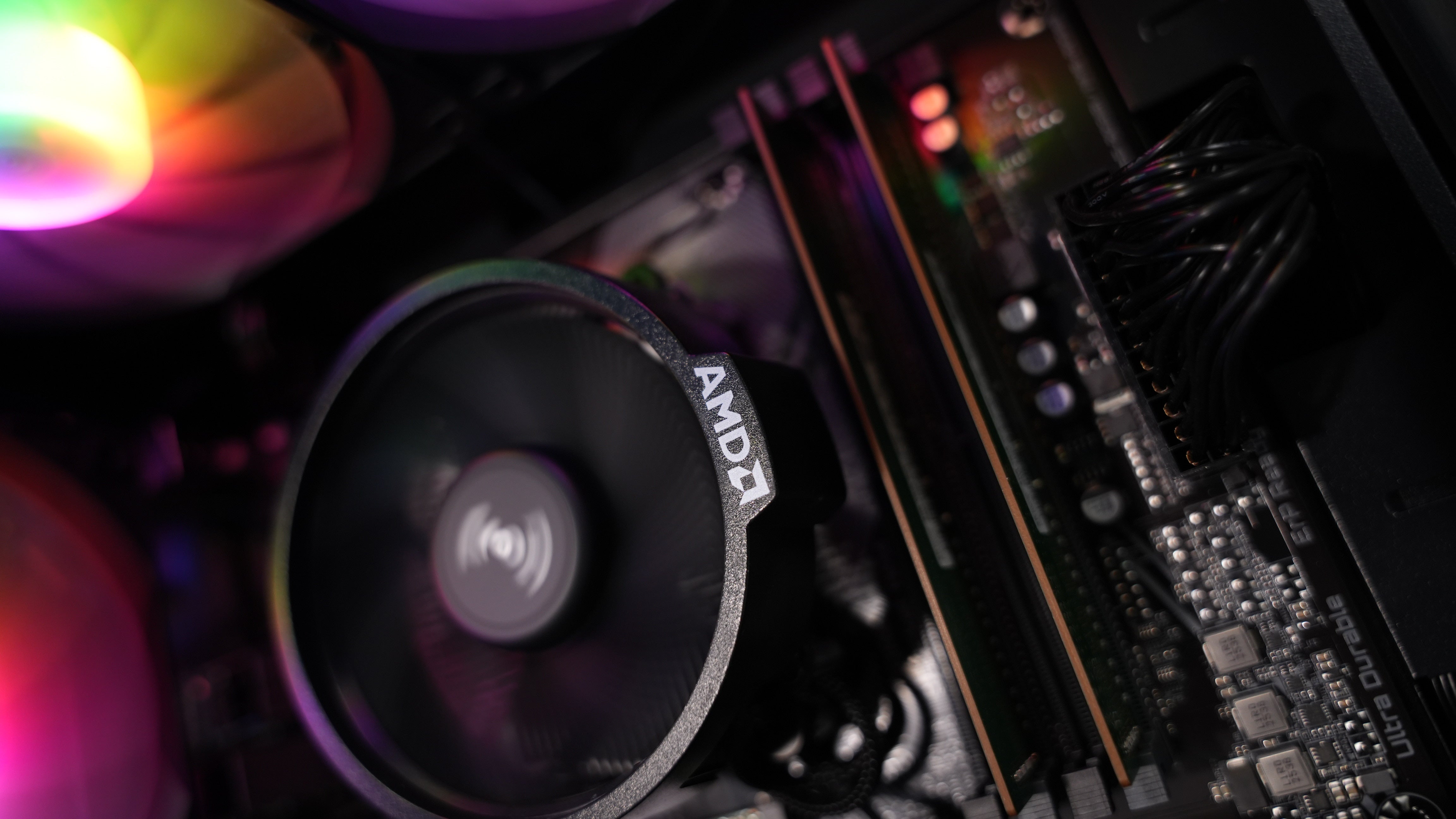 Ryzen 5 3500 + RX 5600XT Gaming PC