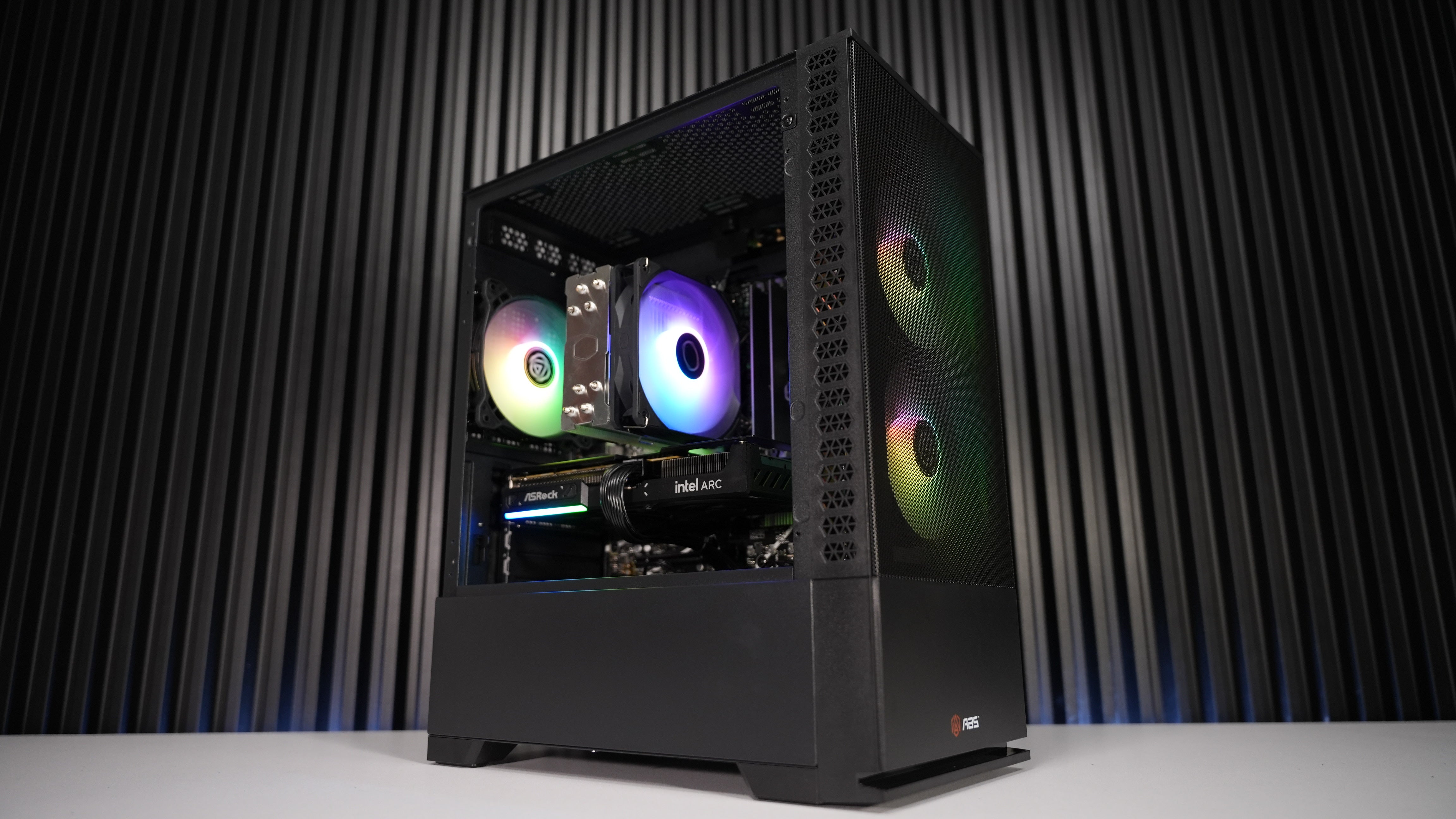 Intel i5 14400F + Intel Arc B580 Gaming PC