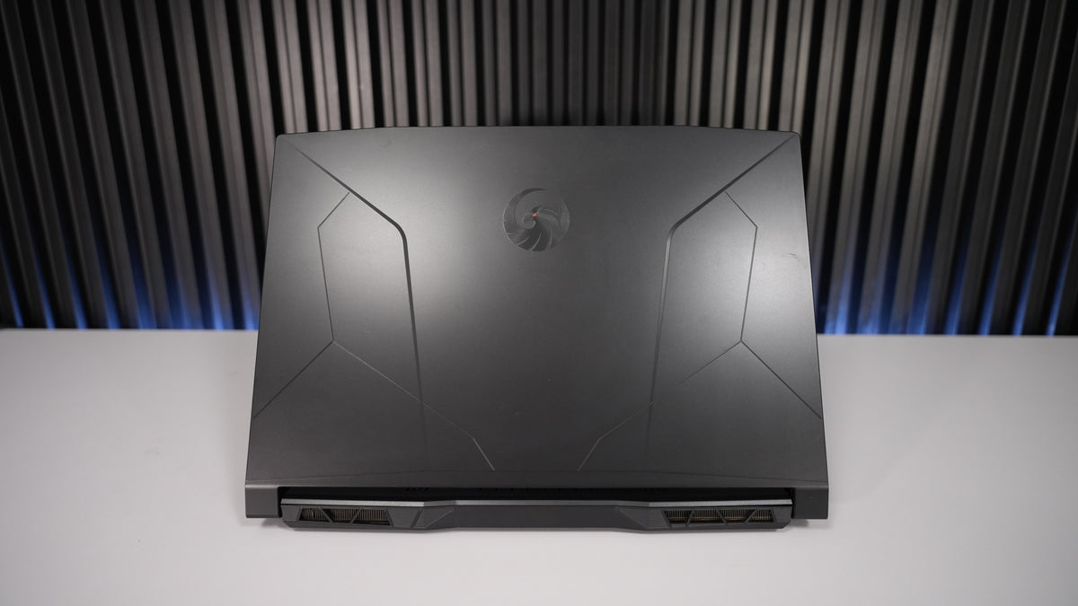 Ryzen 9 7950HS + RTX 4060 Gaming Laptop