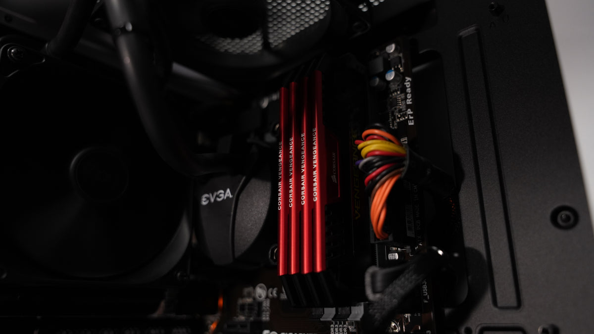Intel i7 4790K + GTX 1080 Budget Gaming PC