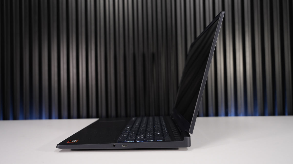 Ryzen 7 260 + RTX 5060 Gaming Laptop