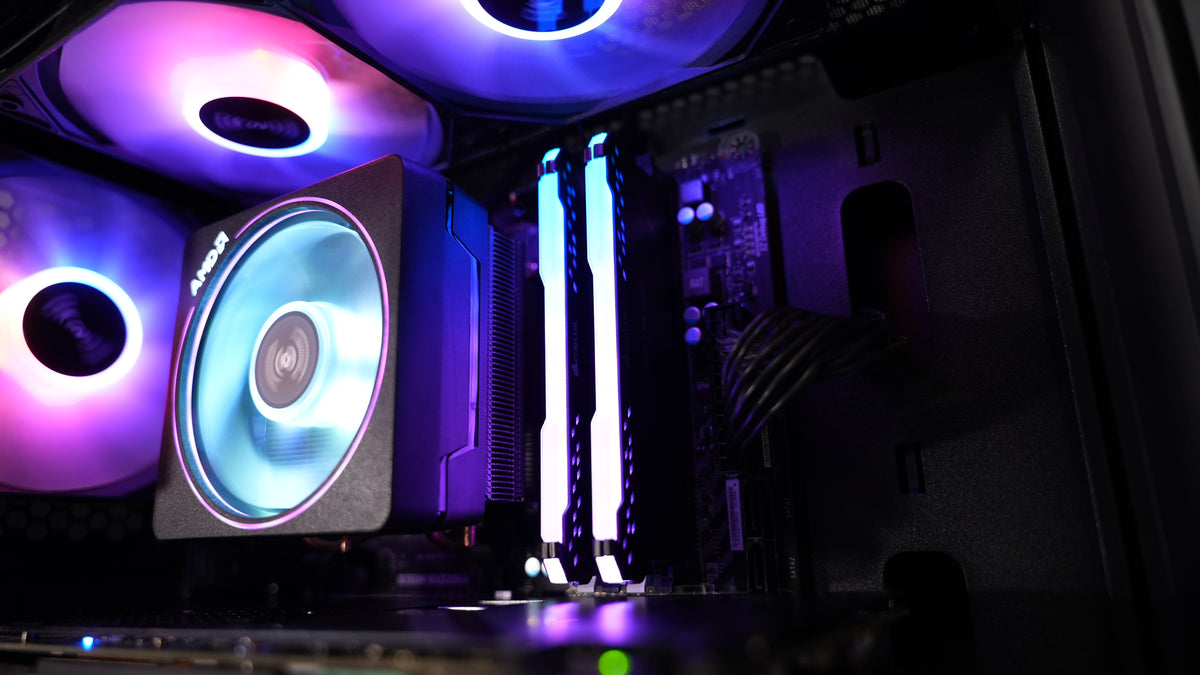 Ryzen 7 3800X + GTX 1080 Ti Gaming PC