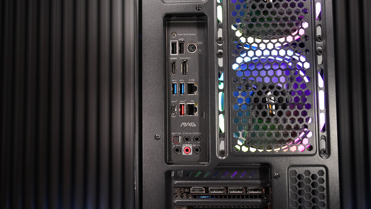 Ryzen 5 5600X + RTX 3070 Gaming PC