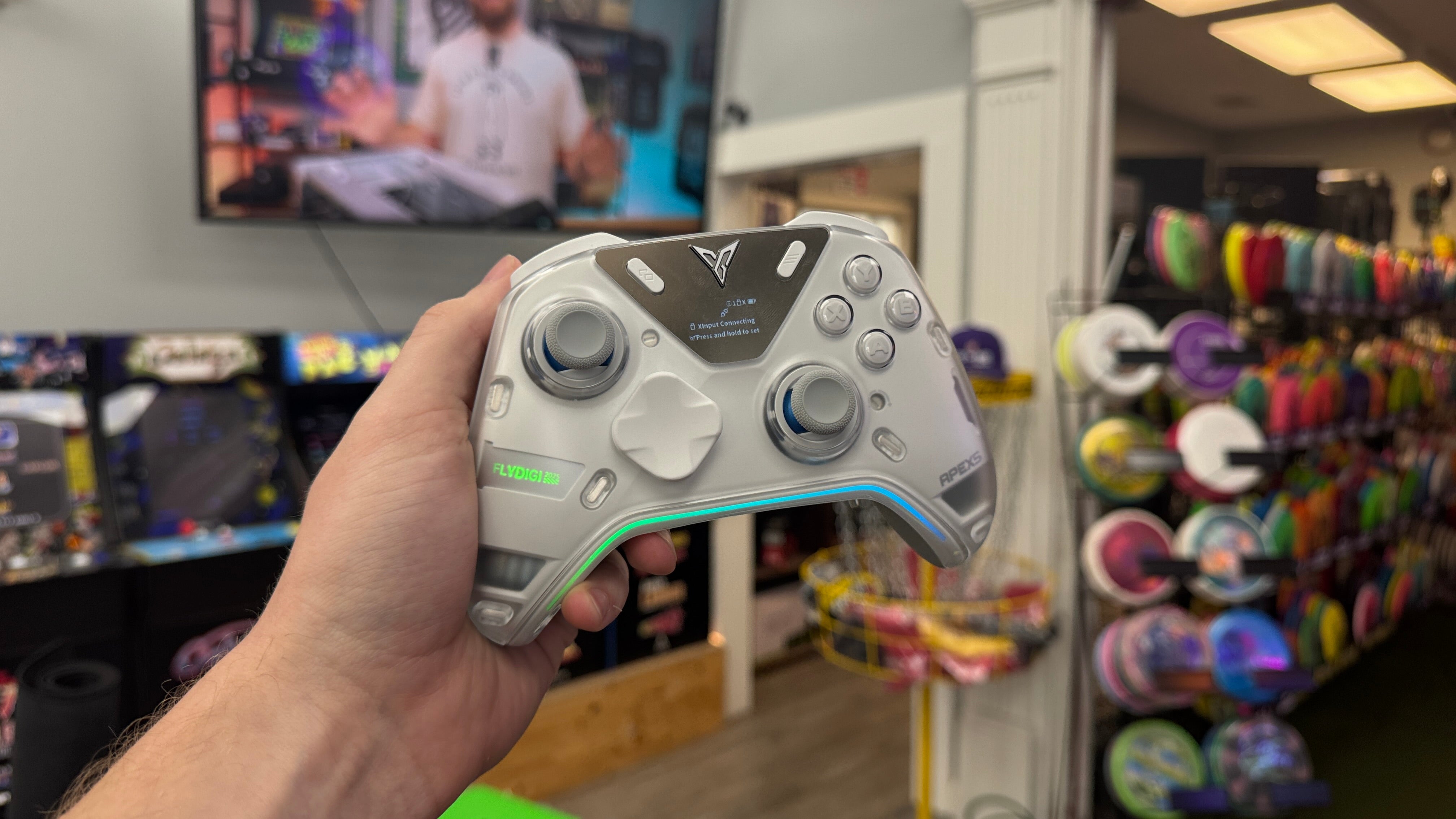 FlyDigi Apex 5 - Wireless Gaming Controller + Dock