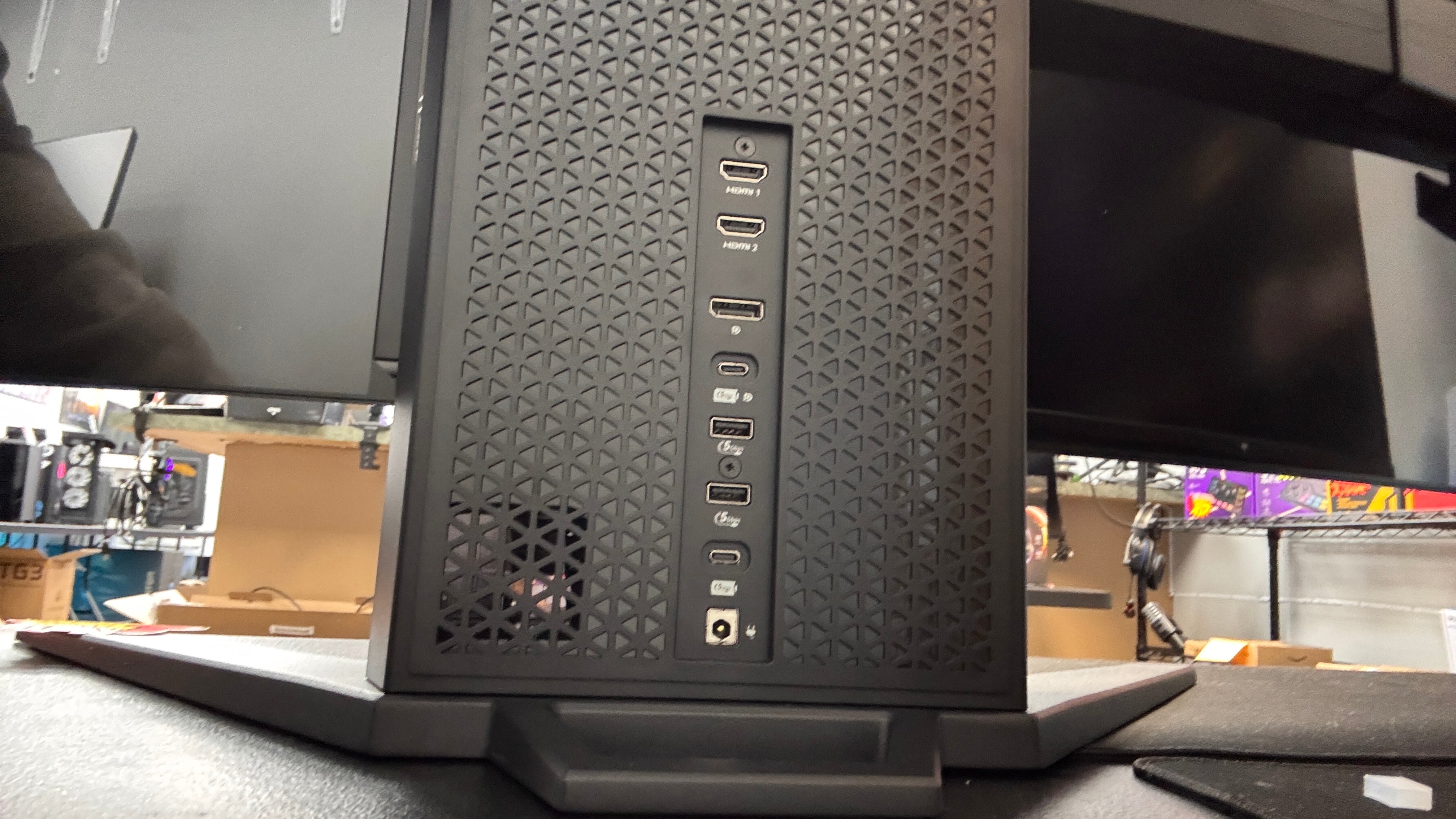 Corsair Xeneon Flex - 45” OLED Gaming Monitor