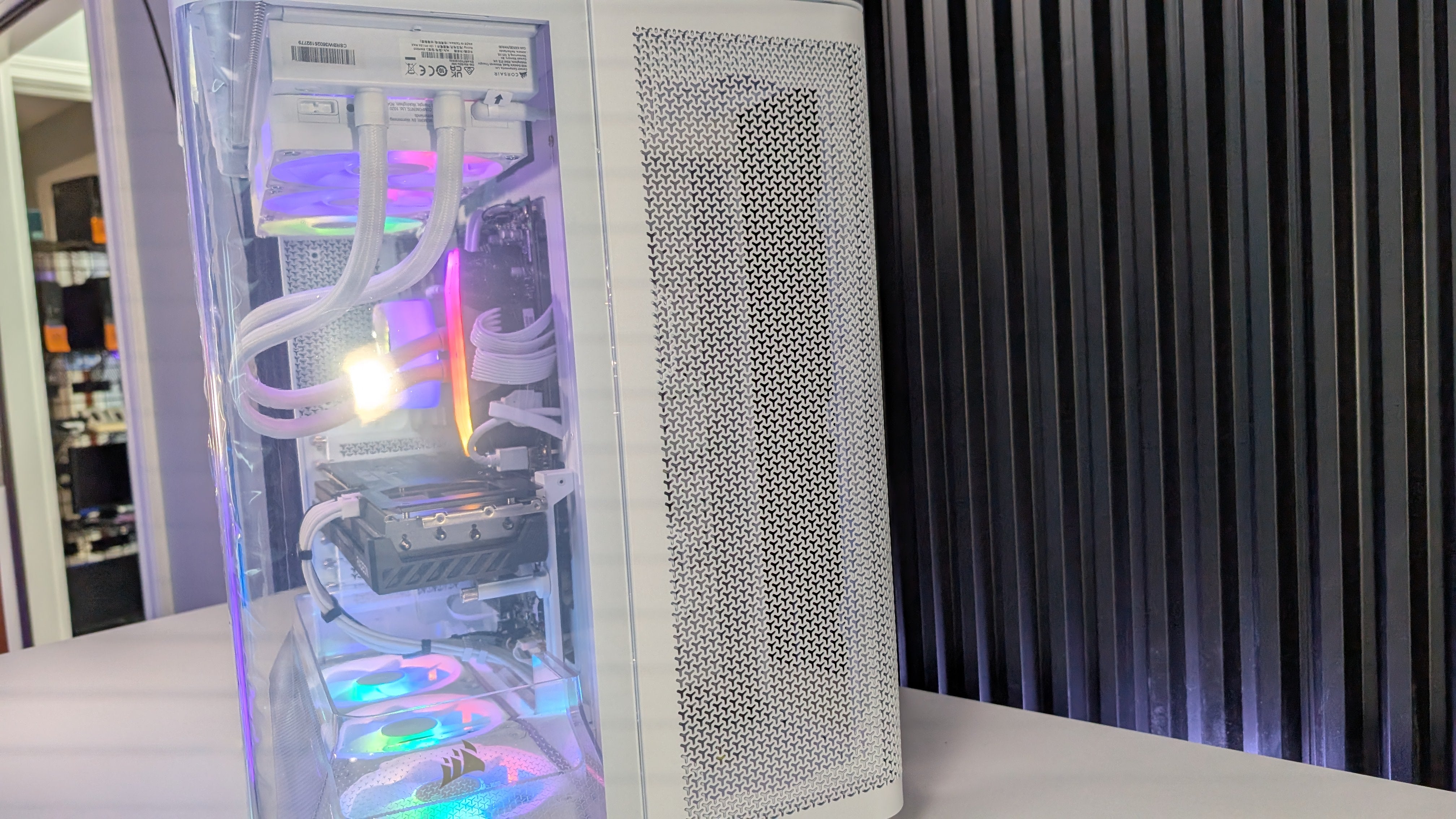 Ryzen 5 7600X + RX 9070 Gaming/Streaming PC